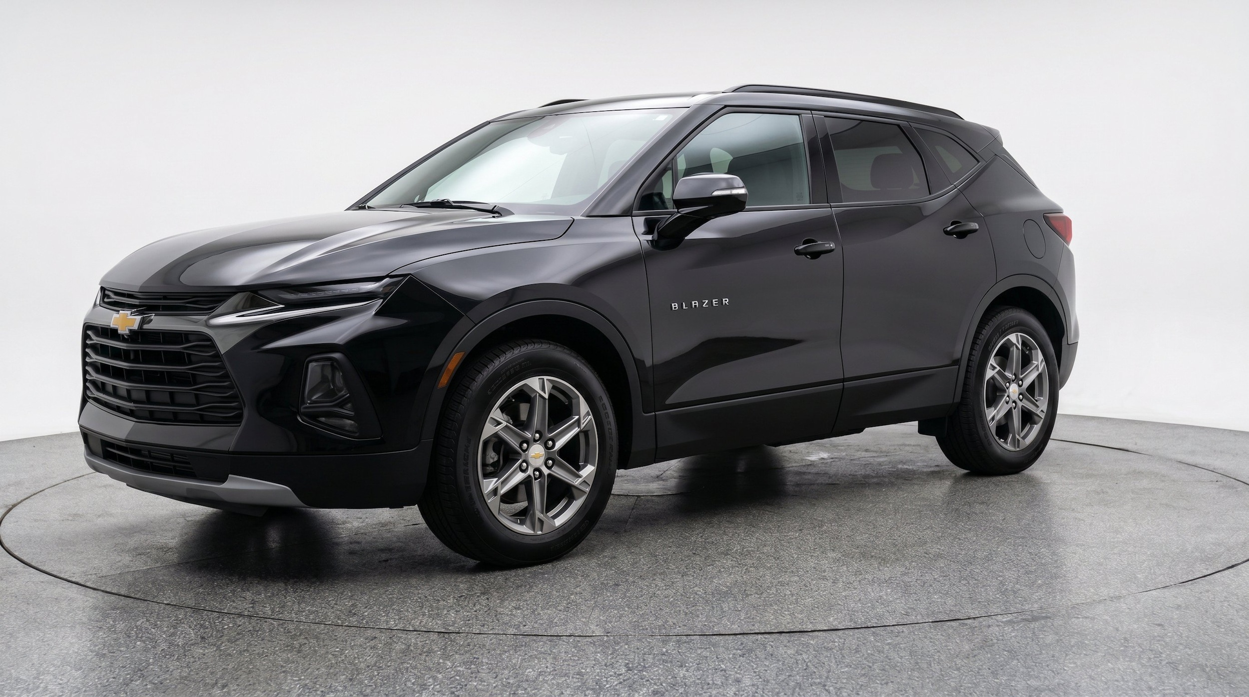 Thumbnail: 2026 Chevrolet Blazer - 3