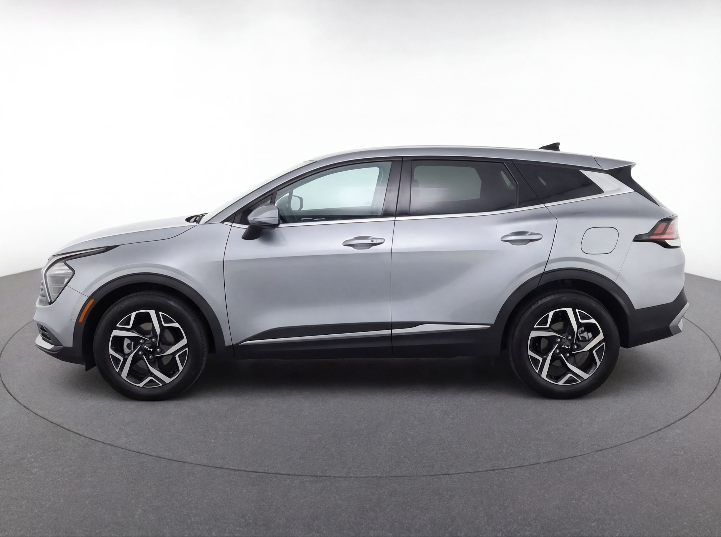 Thumbnail: 2024 Kia Sportage - 5