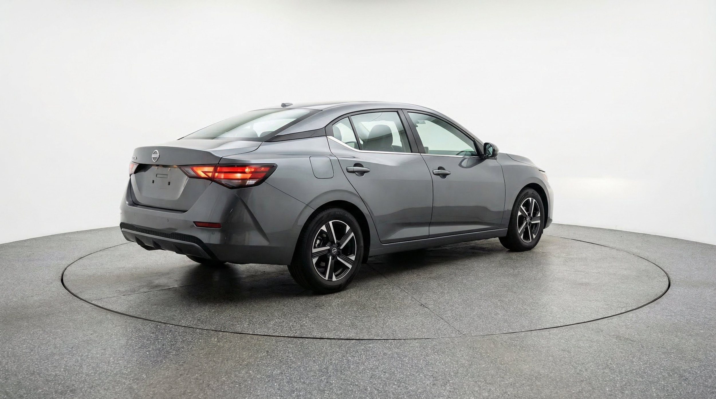 Thumbnail: 2025 Nissan Sentra - 9