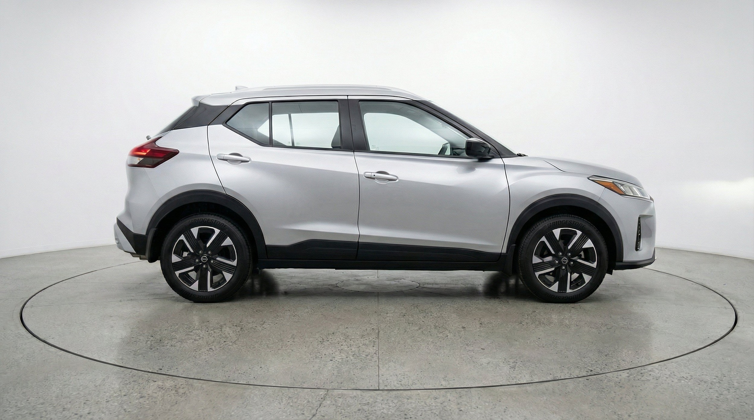 Thumbnail: 2026 Nissan Kicks - 11