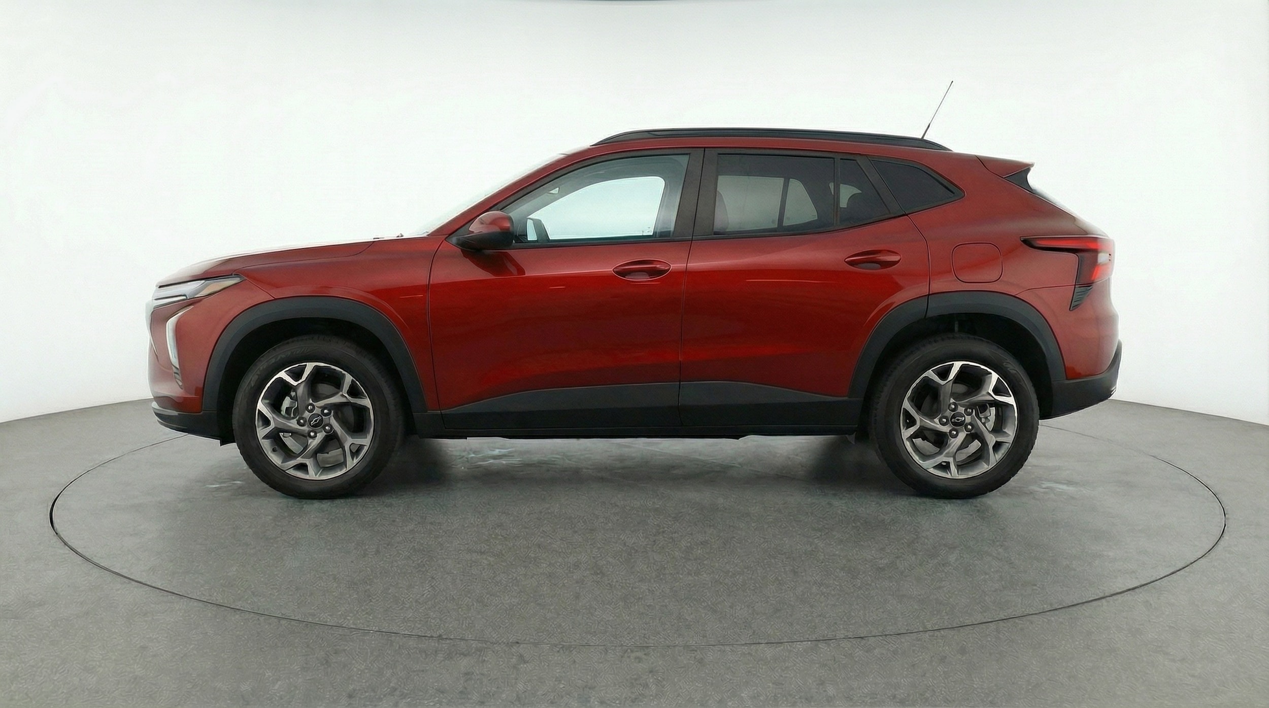Thumbnail: 2025 Chevrolet Trax - 4