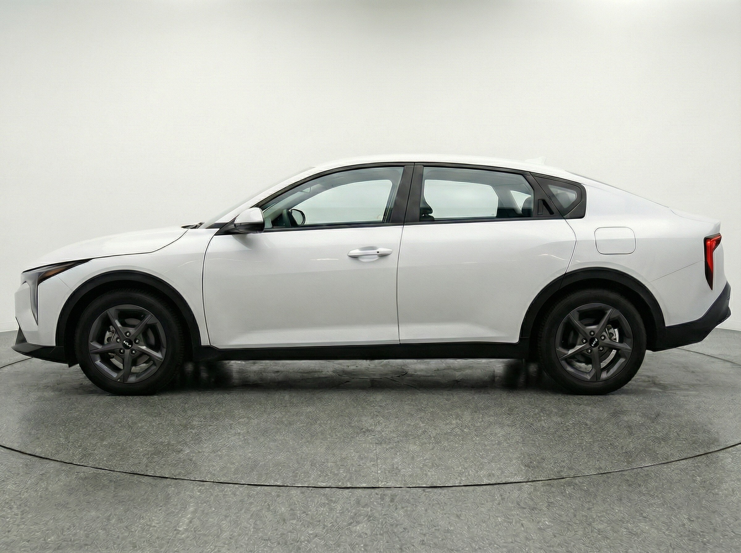 Thumbnail: 2025 Kia K4 - 4