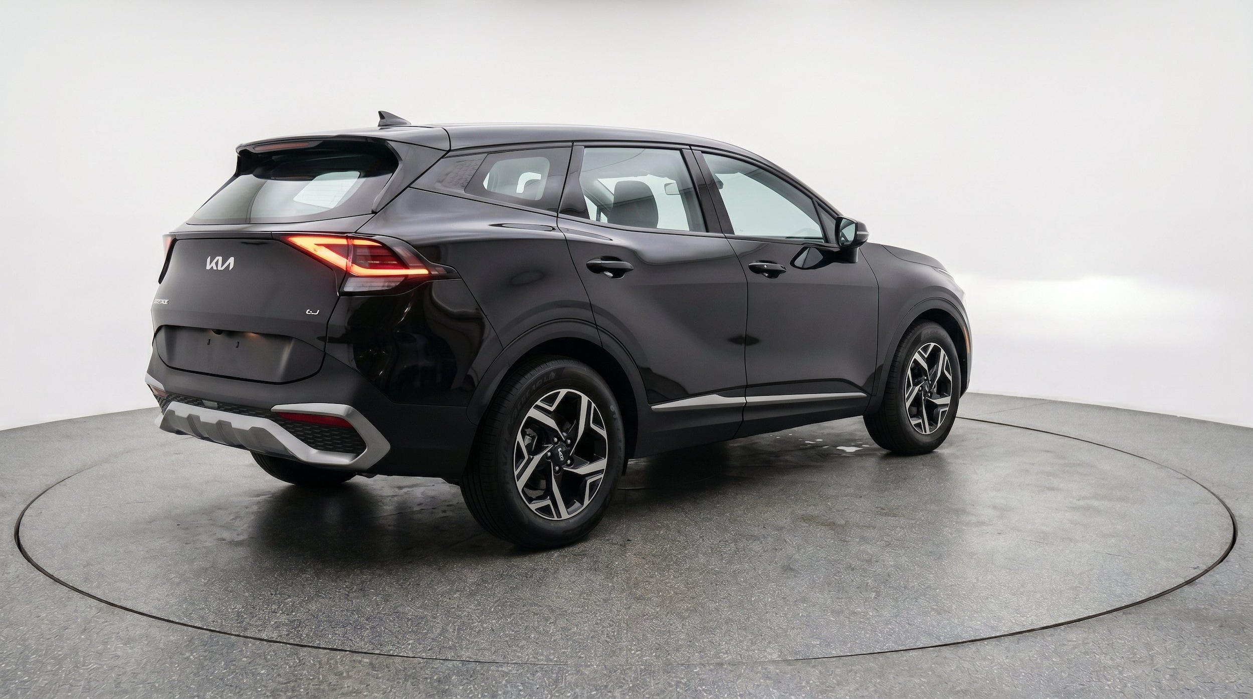 Thumbnail: 2025 Kia Sportage - 9
