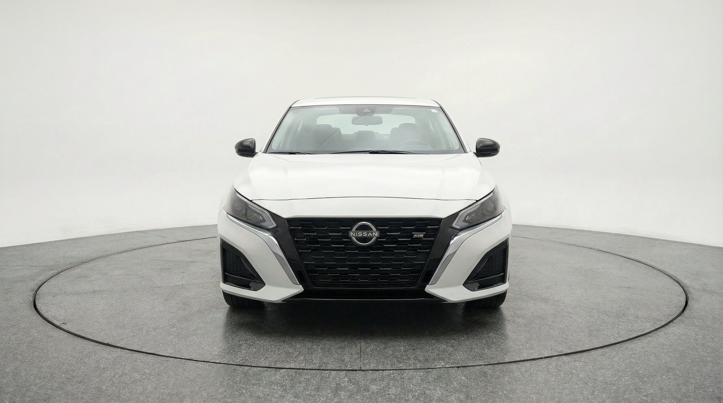 Thumbnail: 2025 Nissan Altima - 2