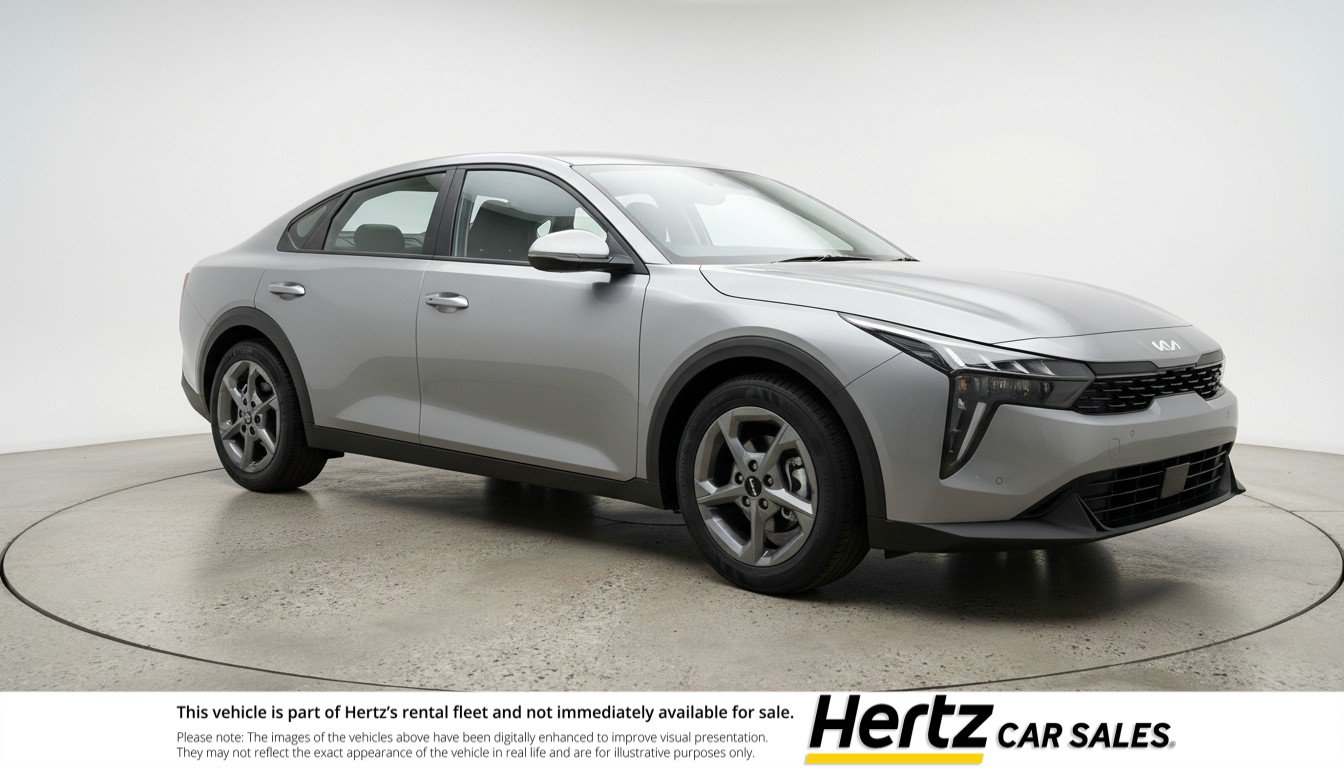 Thumbnail: 2025 Kia K4 - 1