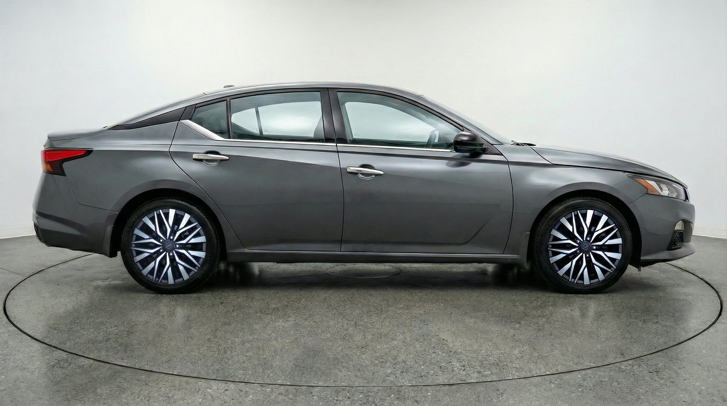 Thumbnail: 2025 Nissan Altima - 11