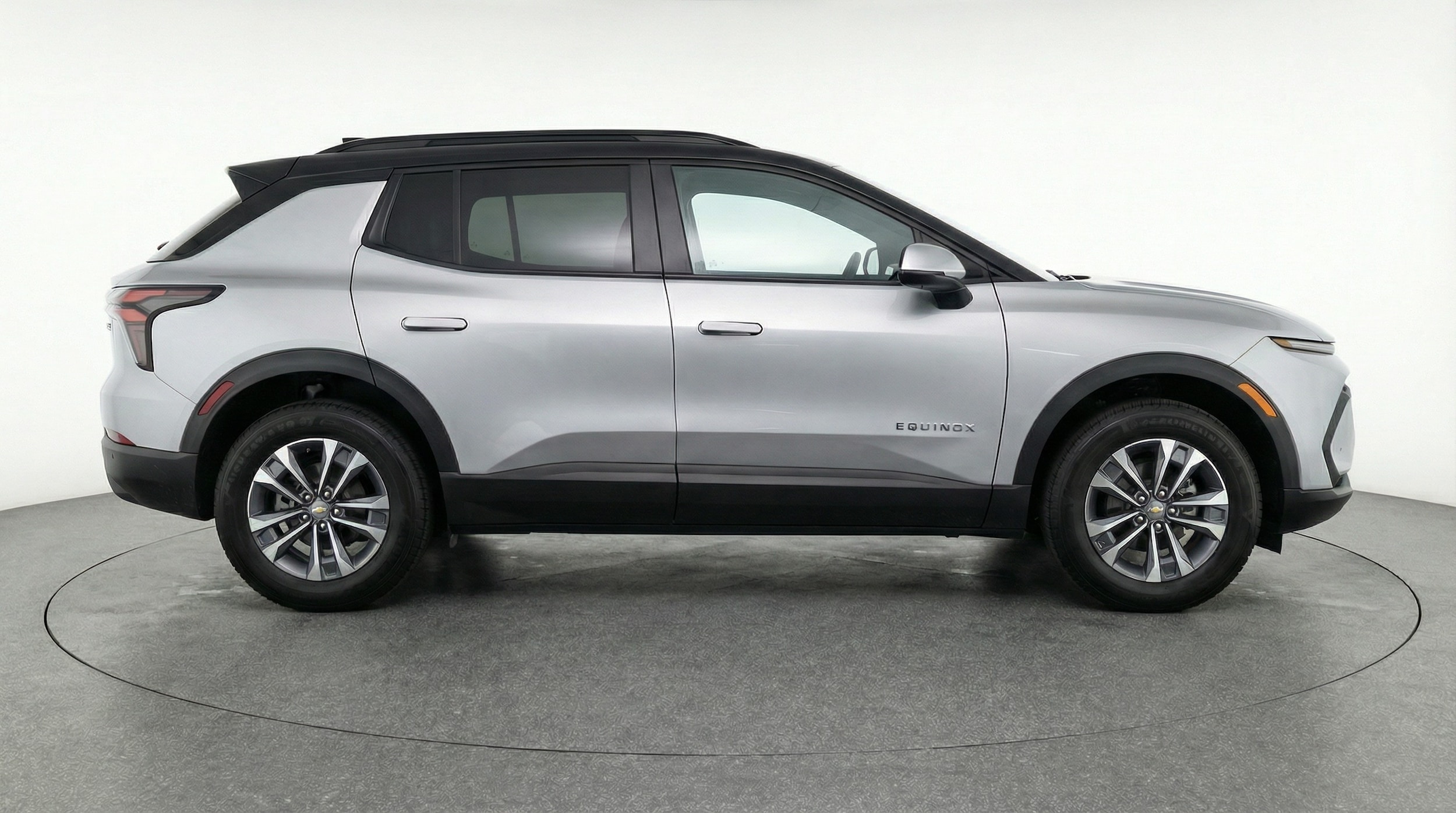 Thumbnail: 2025 Chevrolet Equinox - 8