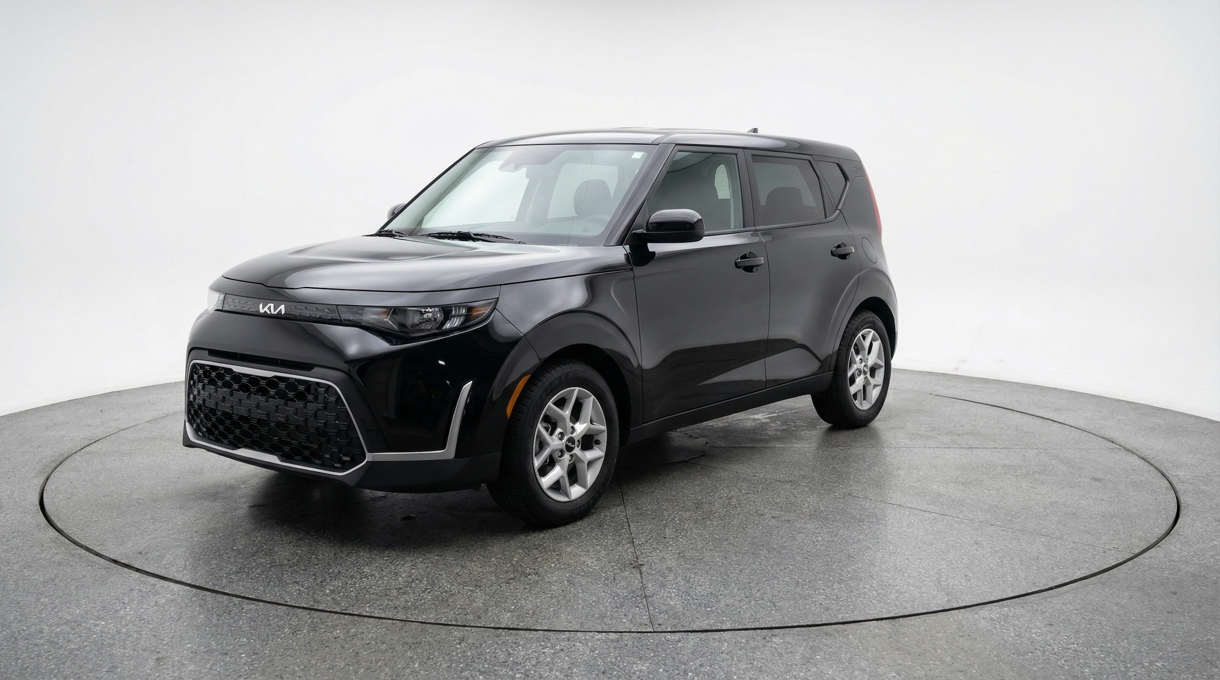 Thumbnail: 2025 Kia Soul - 3