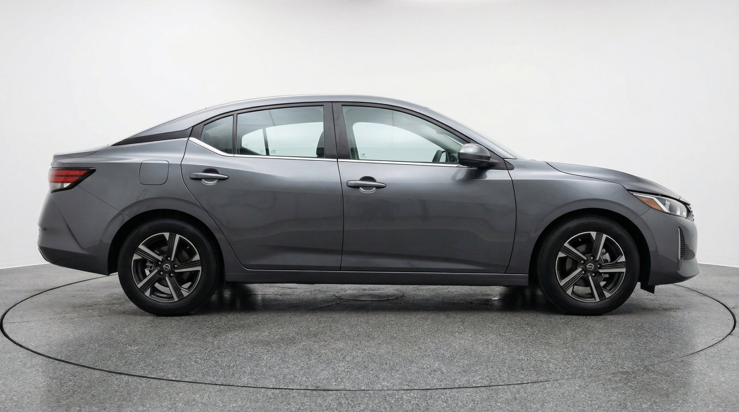 Thumbnail: 2025 Nissan Sentra - 11