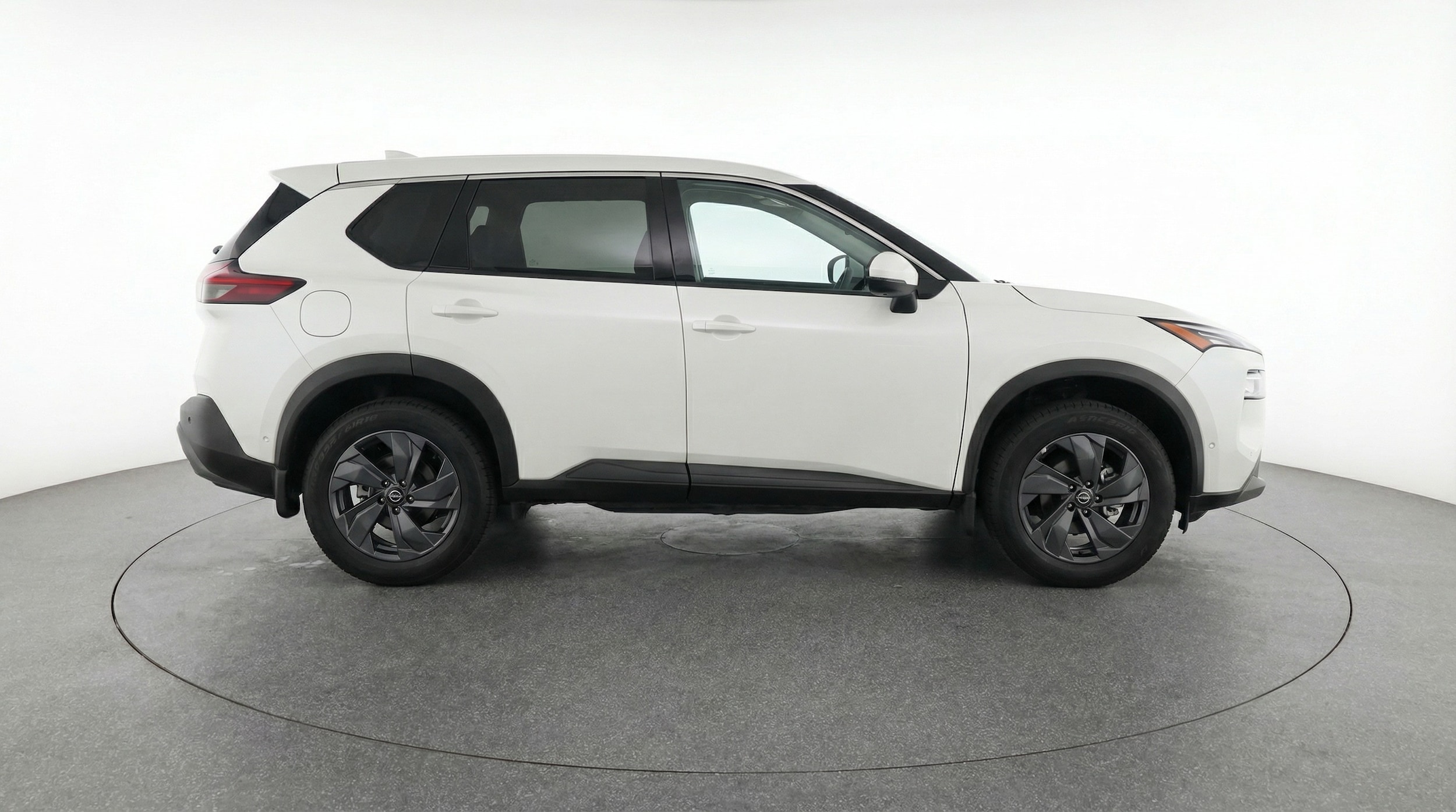 Thumbnail: 2025 Nissan Rogue - 8