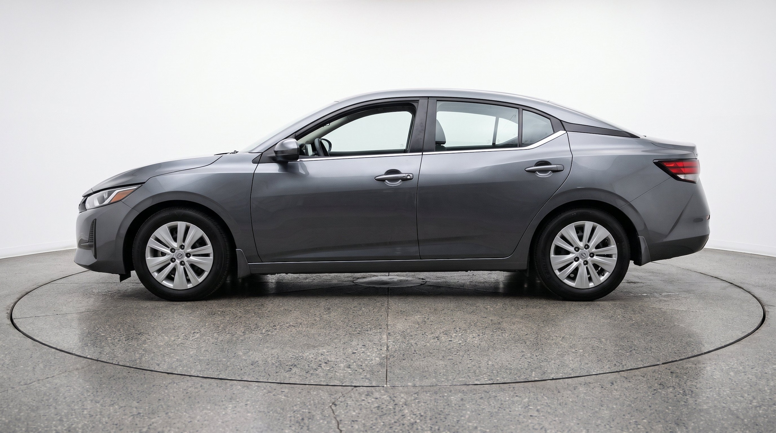 Thumbnail: 2025 Nissan Sentra - 5
