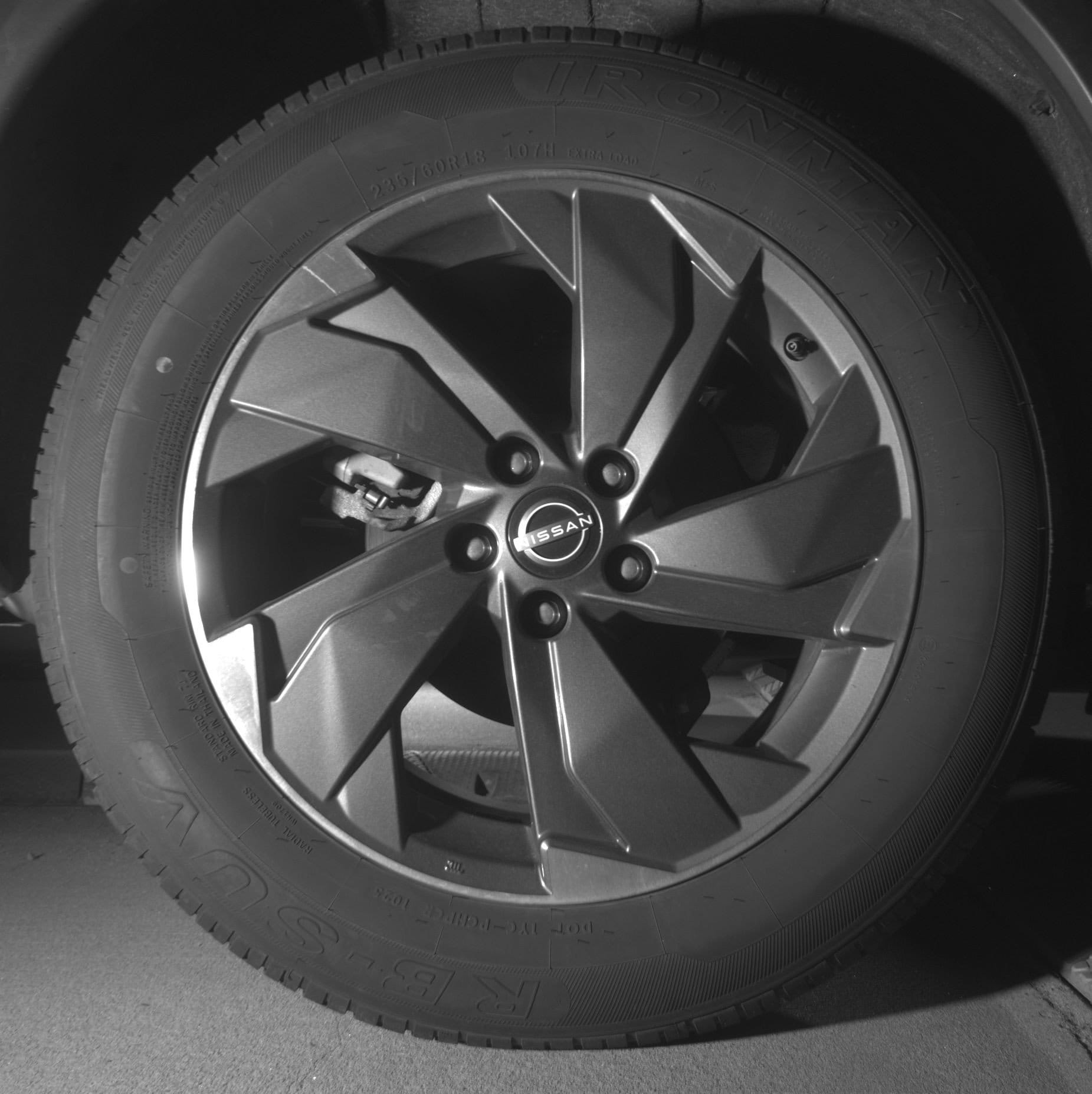 Thumbnail: 2025 Nissan Rogue - 15