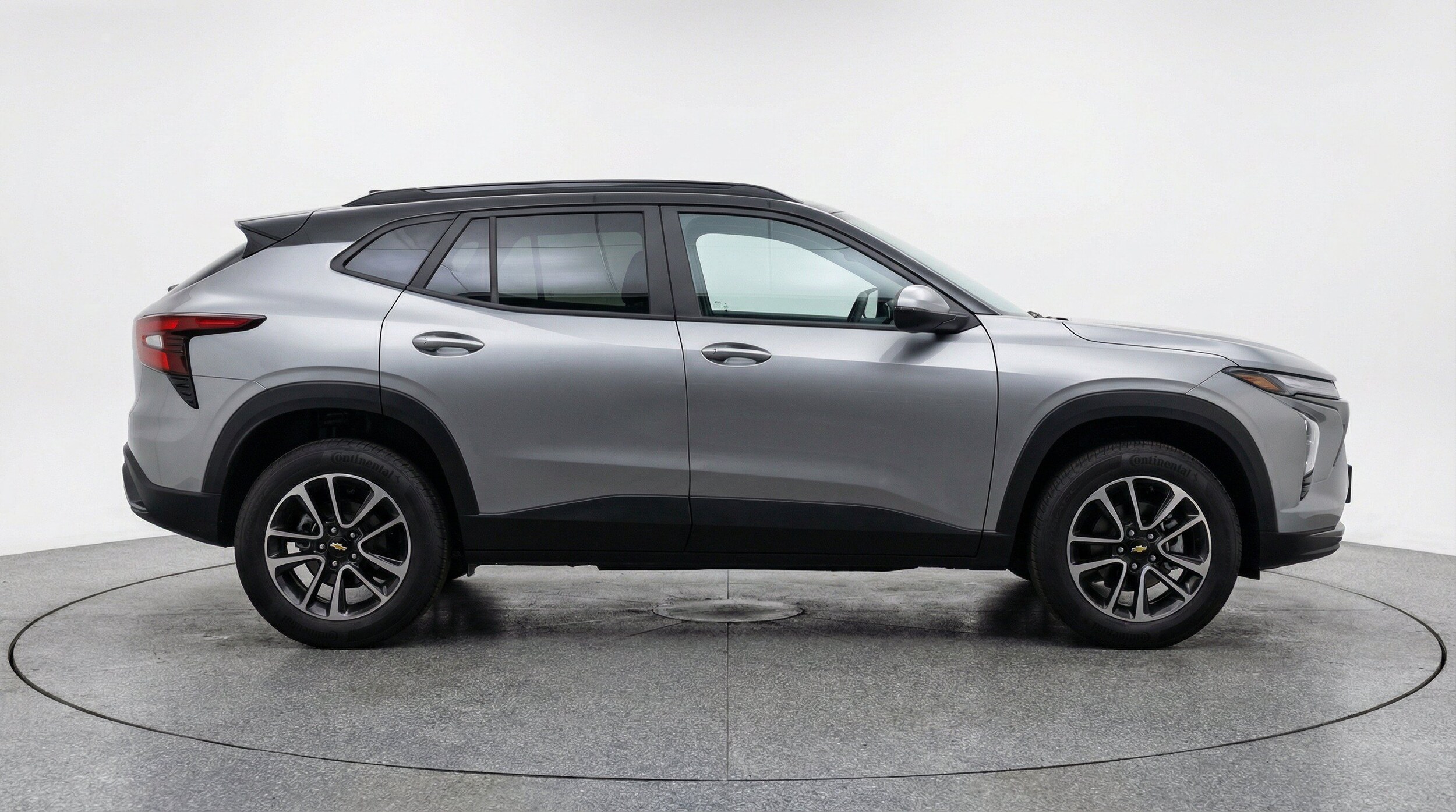 Thumbnail: 2025 Chevrolet TrailBlazer - 11