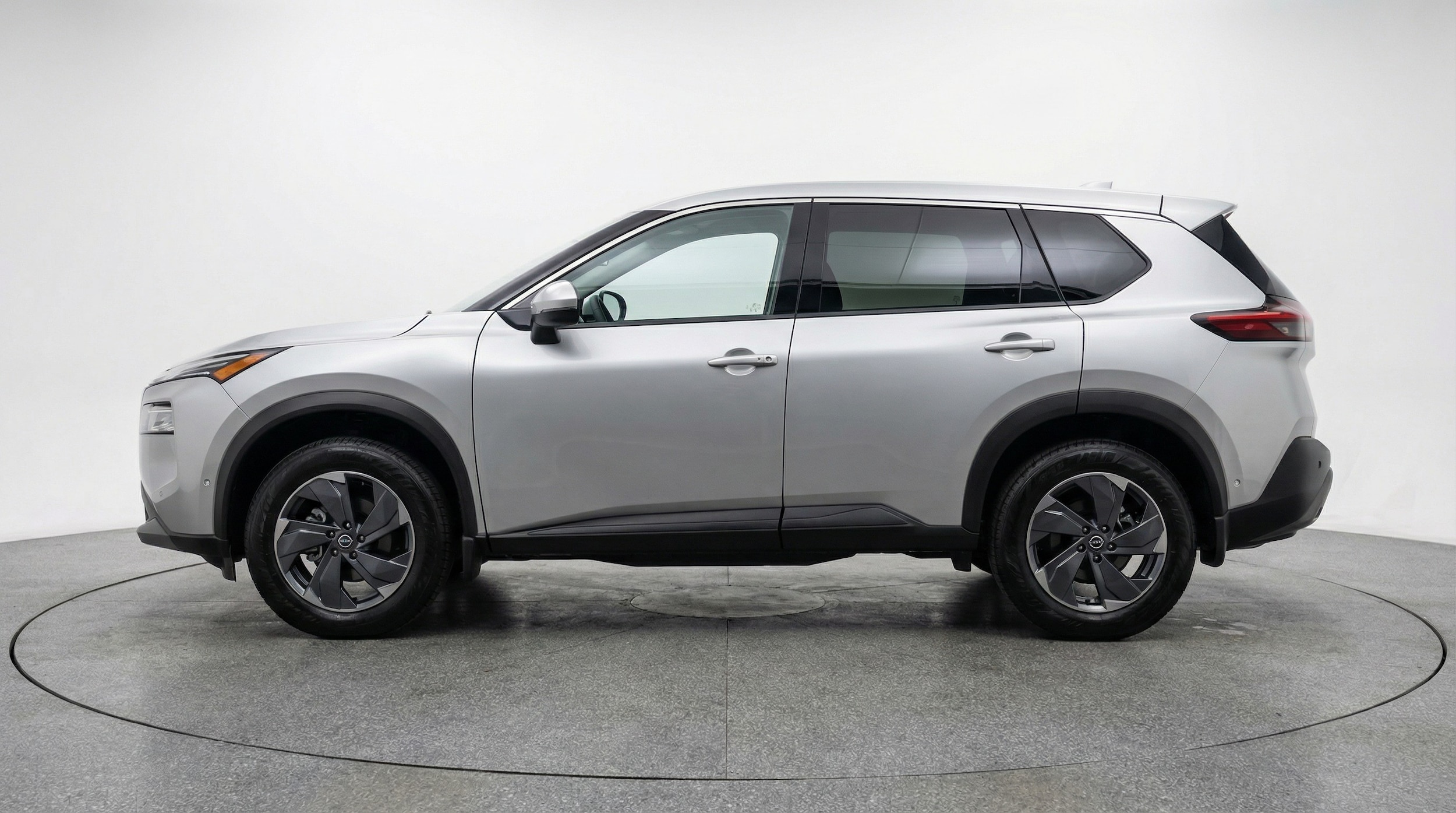 Thumbnail: 2025 Nissan Rogue - 4