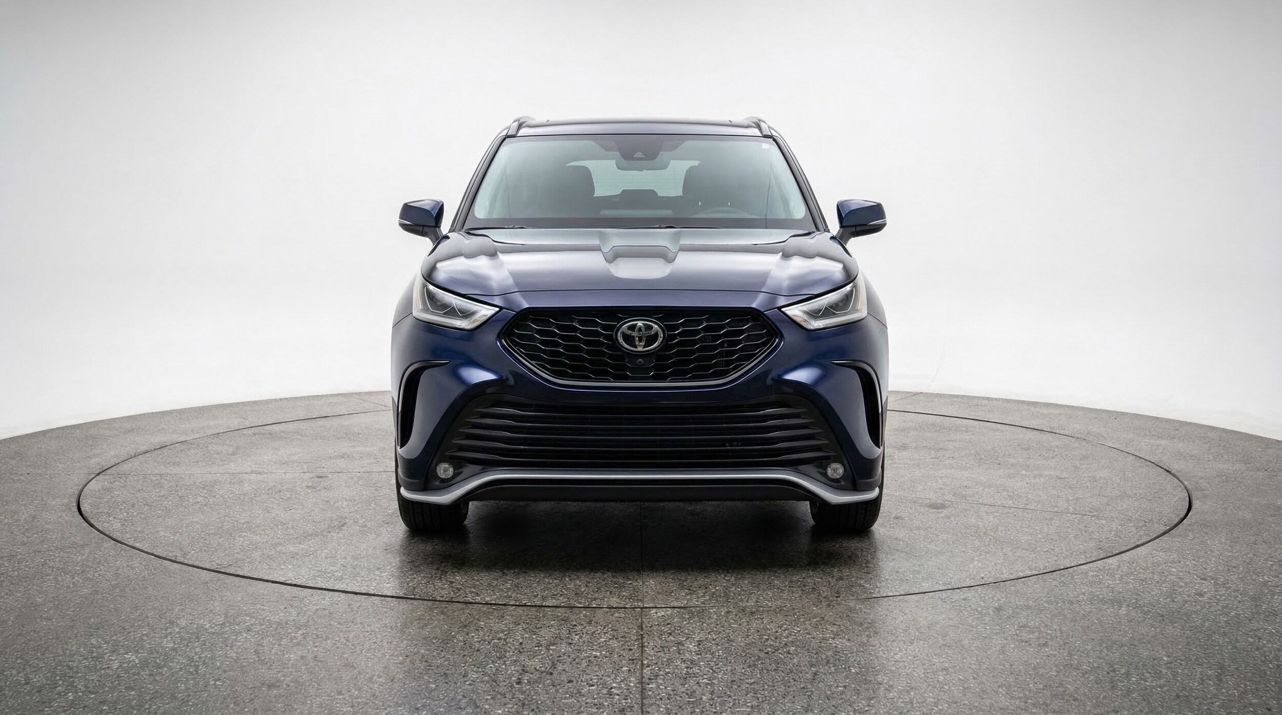 Thumbnail: 2025 Toyota Highlander - 2