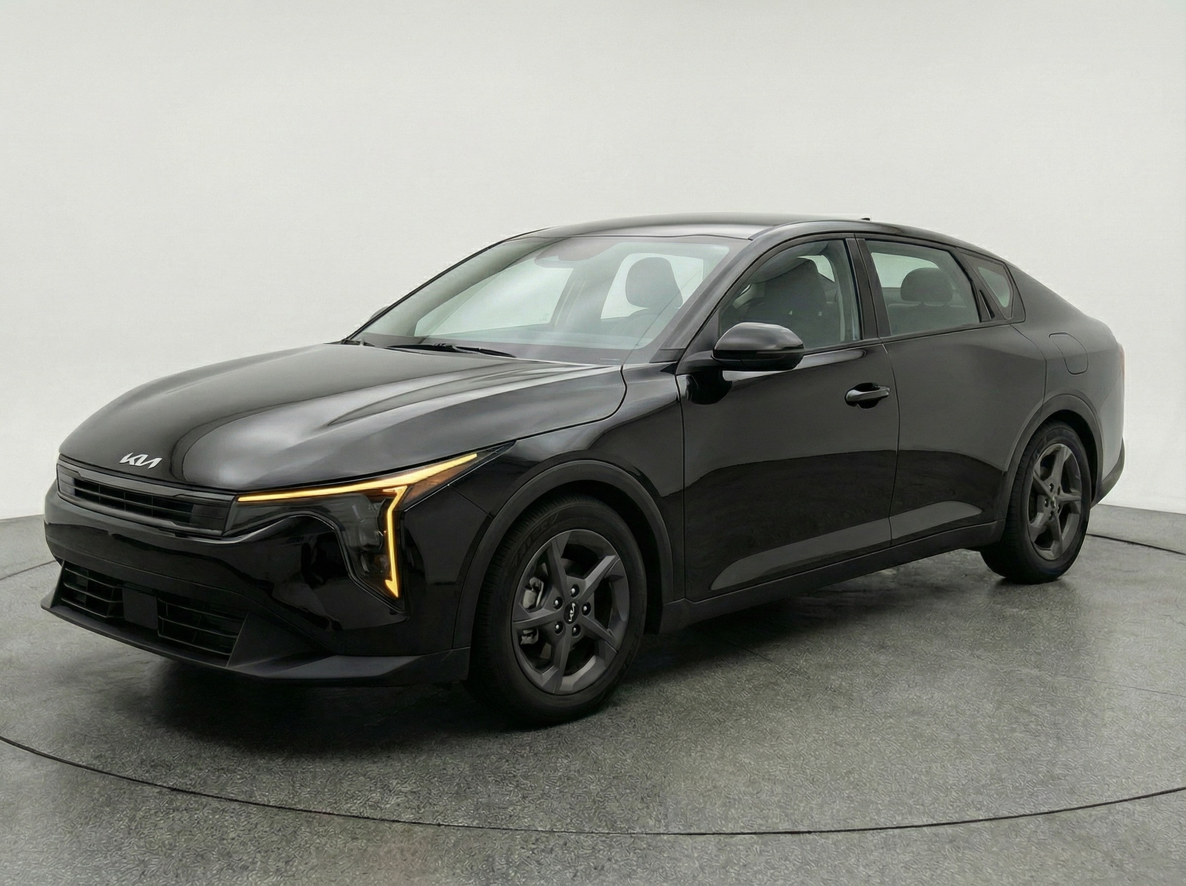 Thumbnail: 2025 Kia K4 - 3