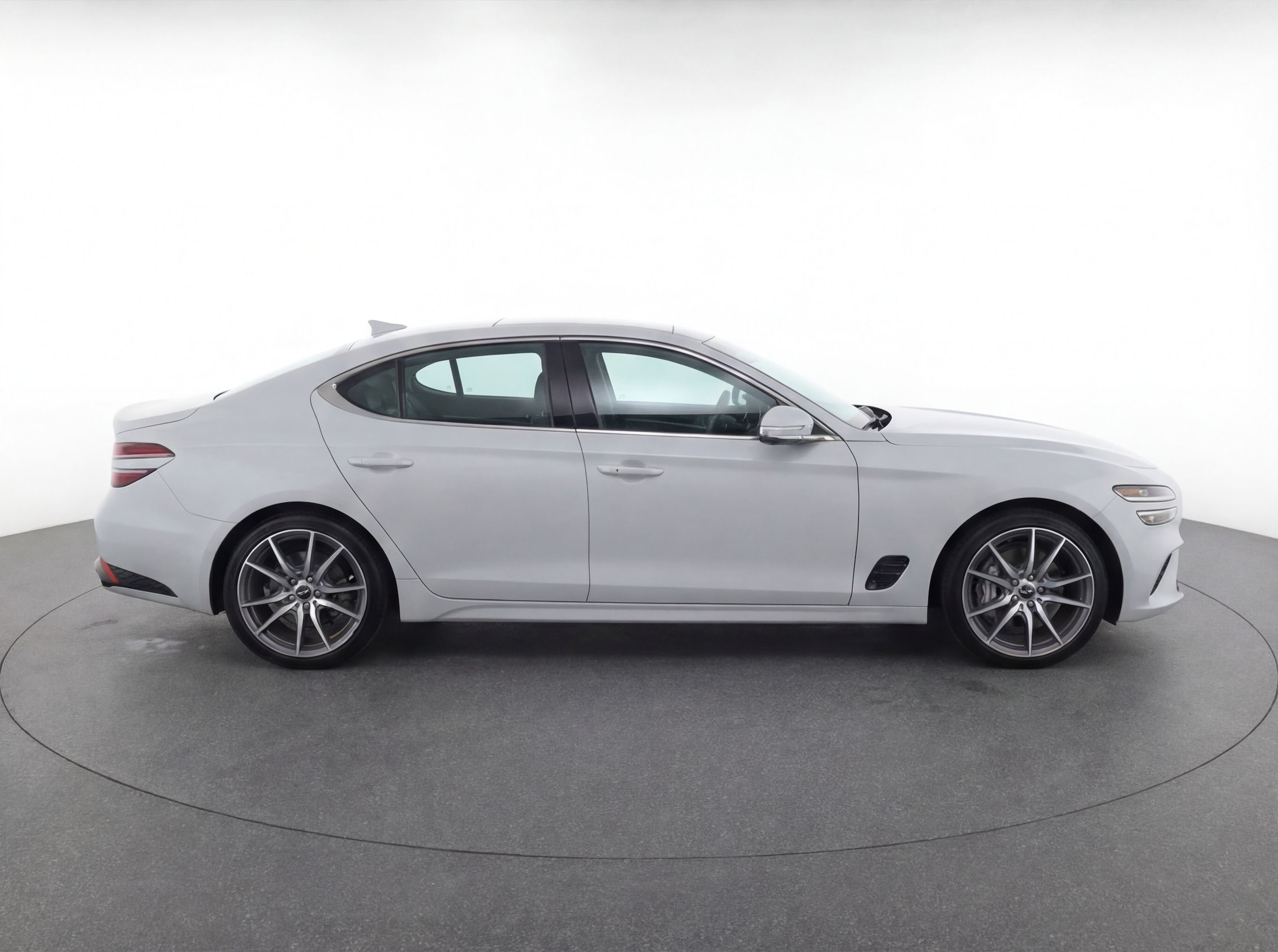 Thumbnail: 2025 Genesis G70 - 8