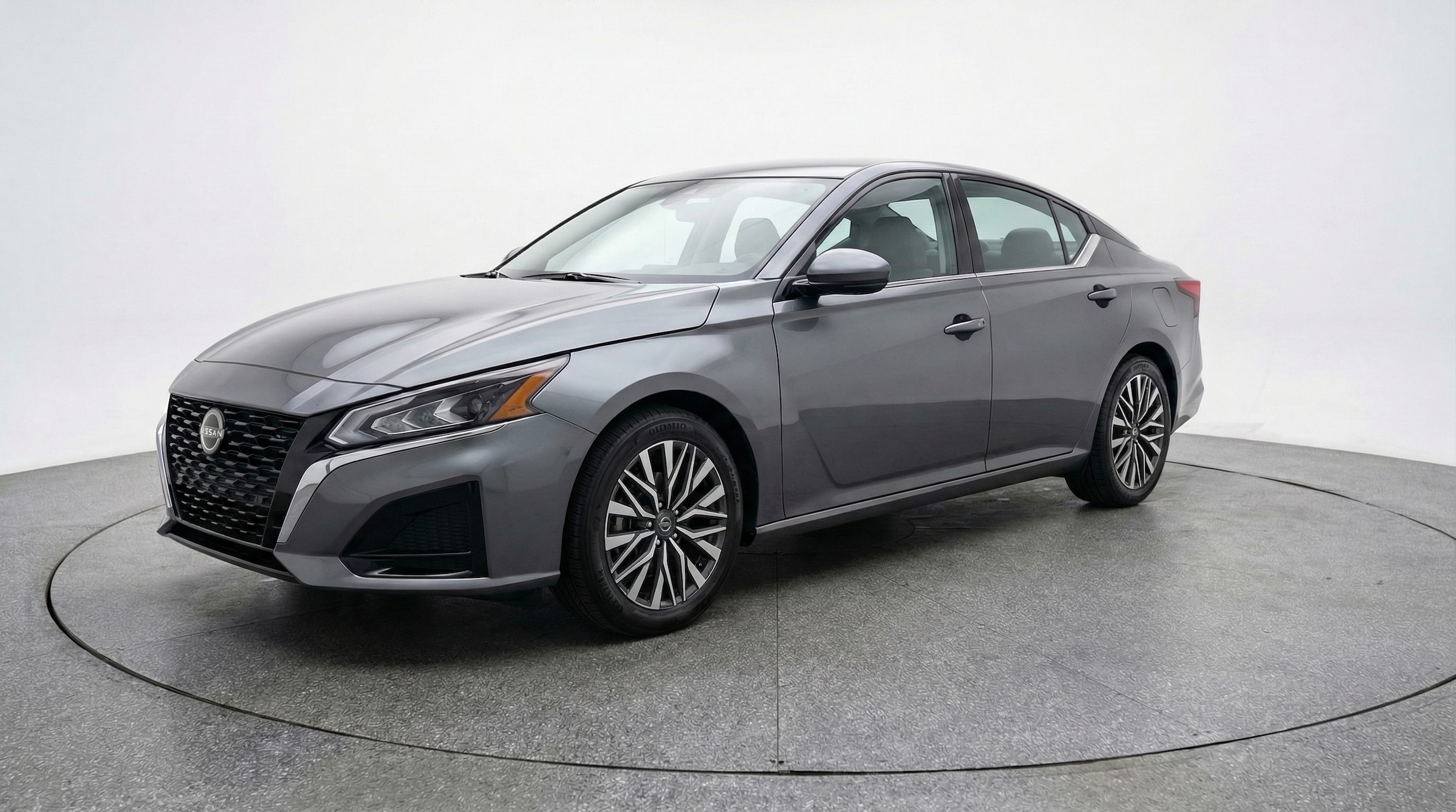 Thumbnail: 2025 Nissan Altima - 3