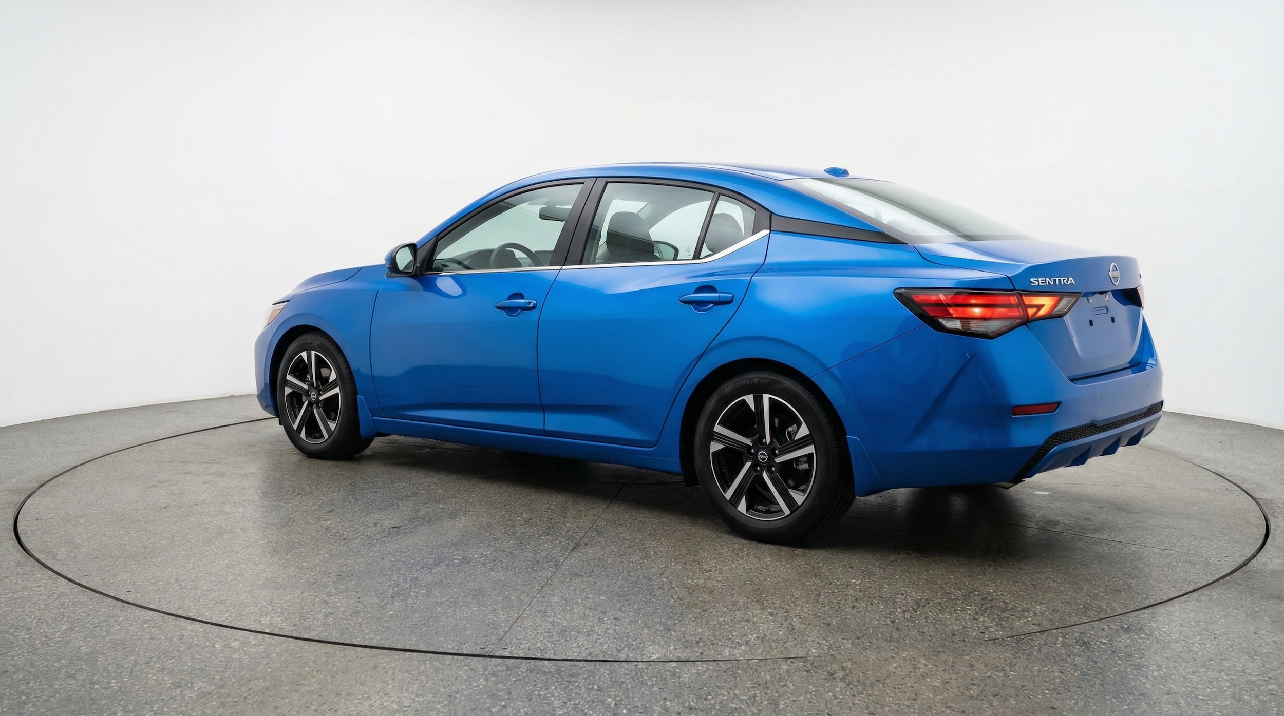 Thumbnail: 2025 Nissan Sentra - 5