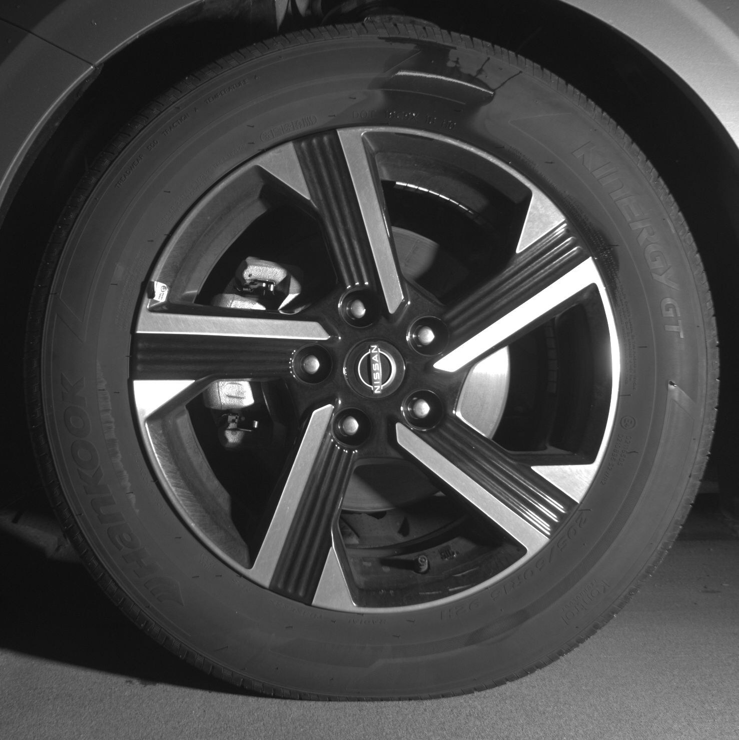 Thumbnail: 2025 Nissan Sentra - 9