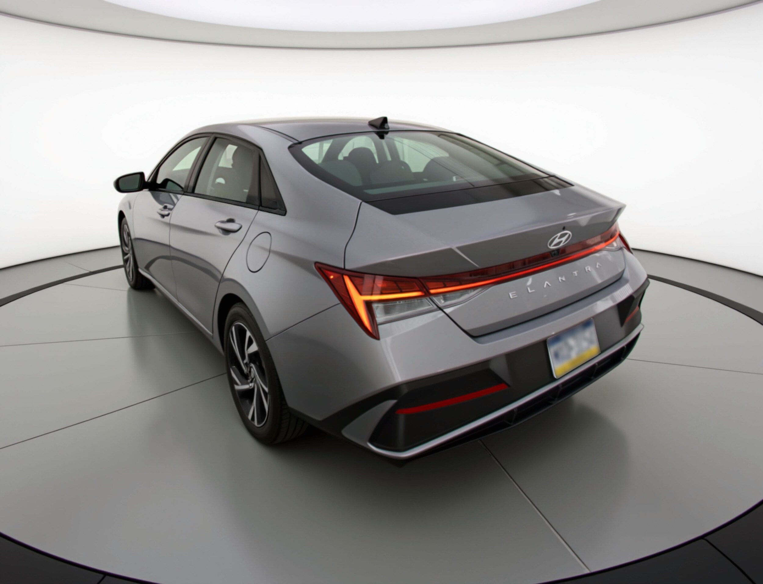 Thumbnail: 2025 Hyundai Elantra - 5