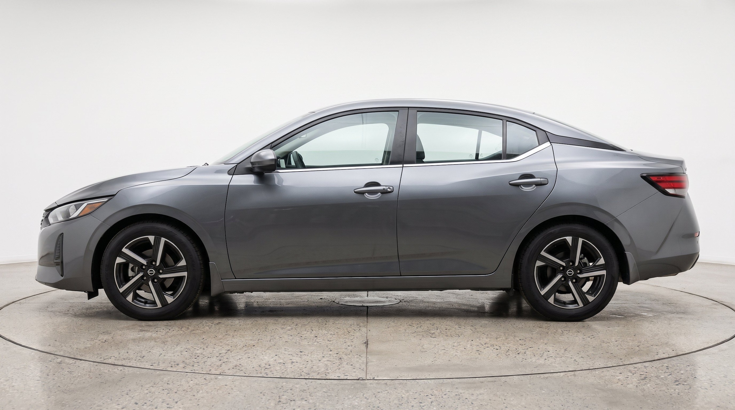 Thumbnail: 2025 Nissan Sentra - 5