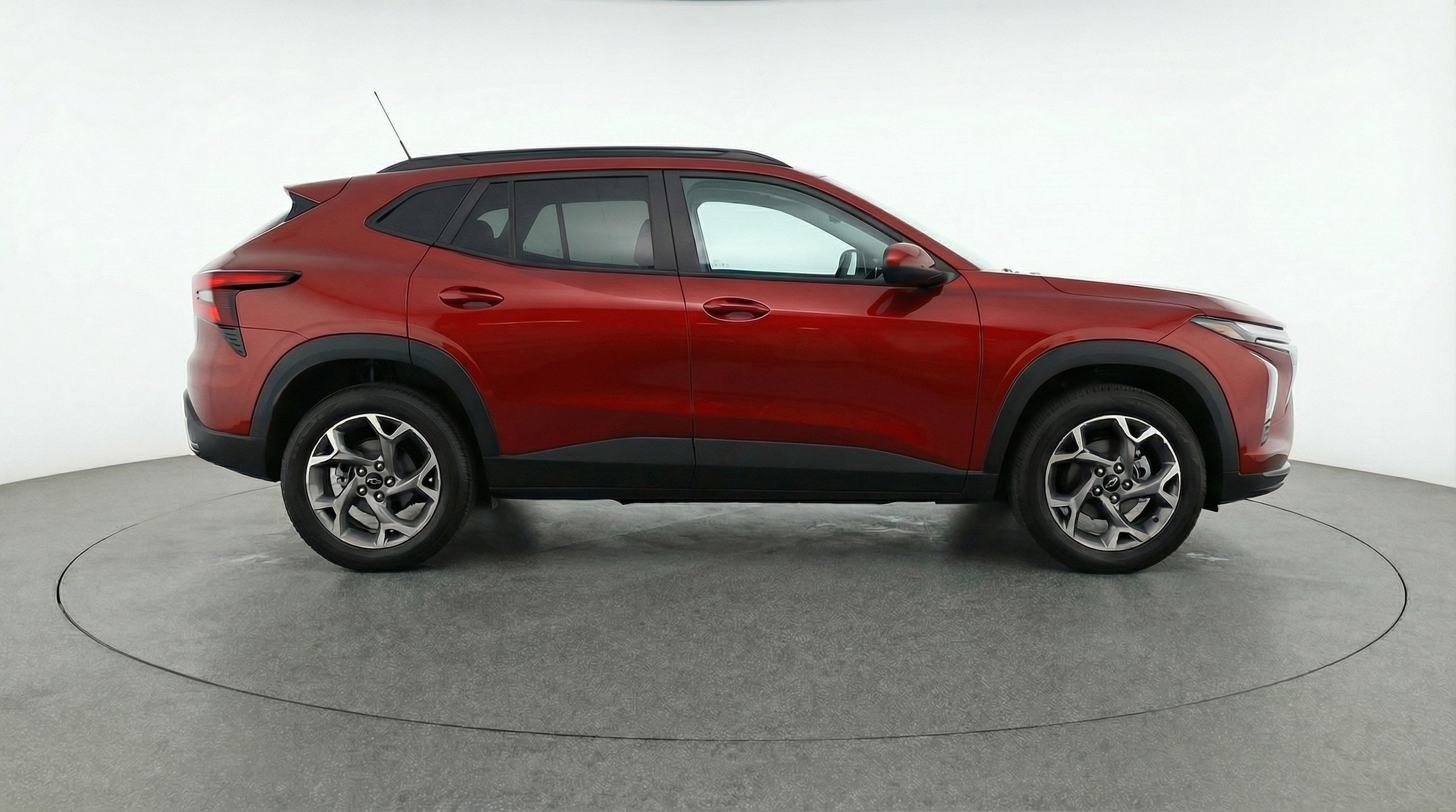 Thumbnail: 2025 Chevrolet Trax - 8