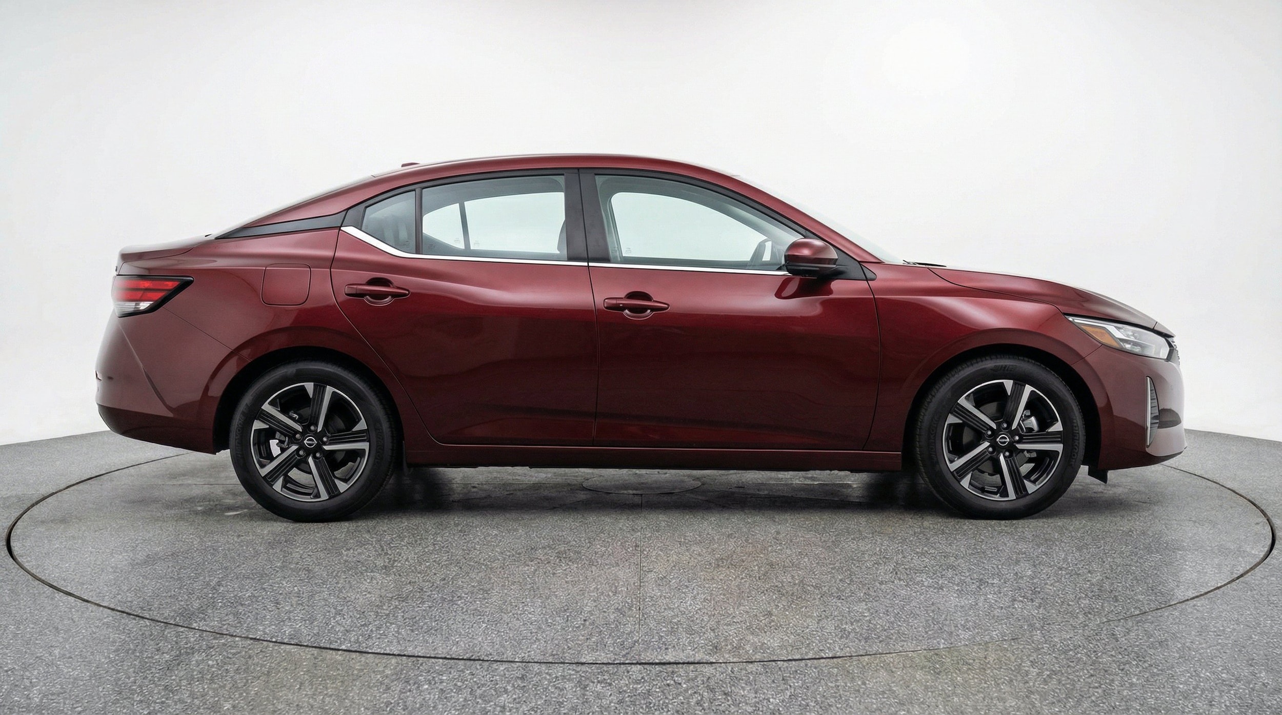 Thumbnail: 2025 Nissan Sentra - 11