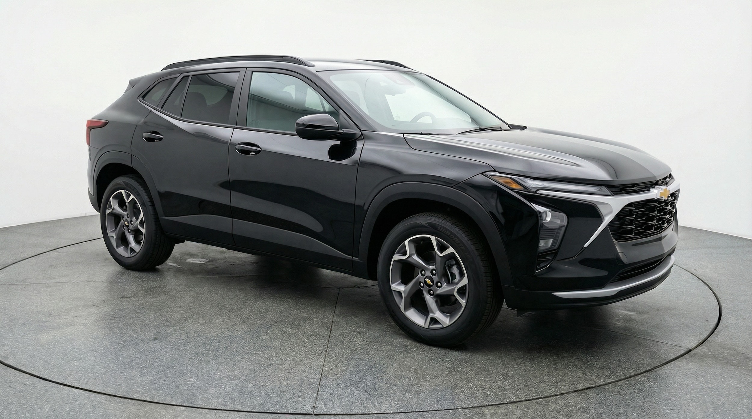 Thumbnail: 2025 Chevrolet Trax - 1