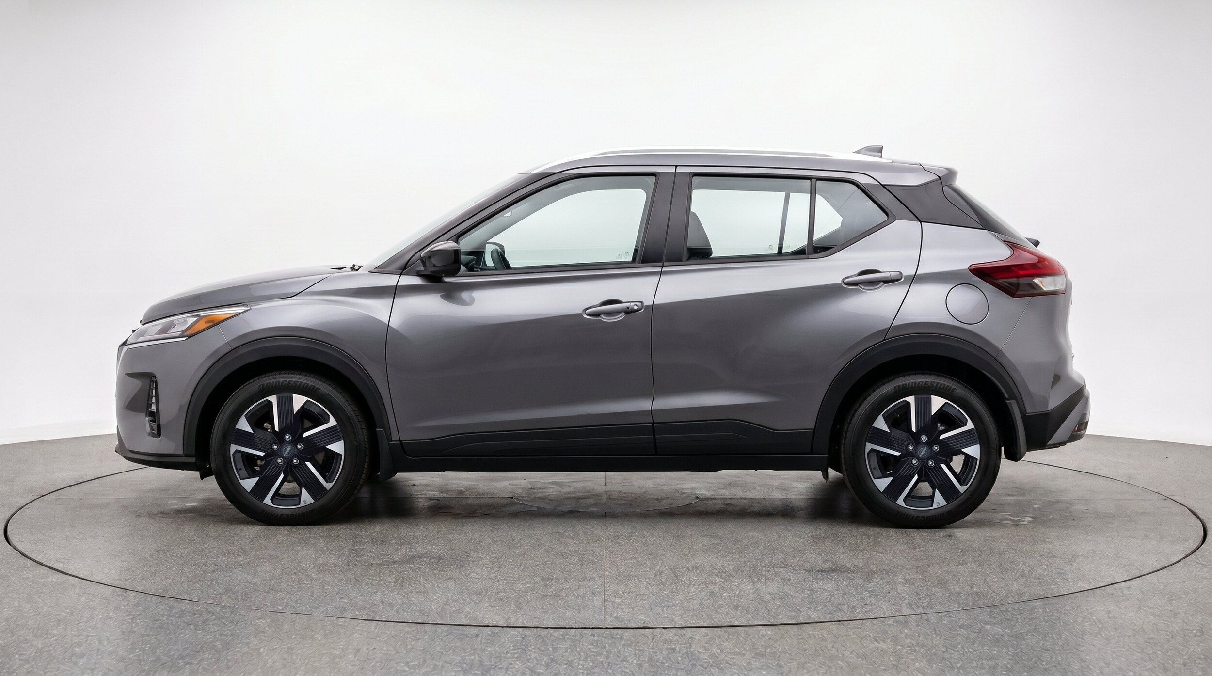 Thumbnail: 2026 Nissan Kicks - 5