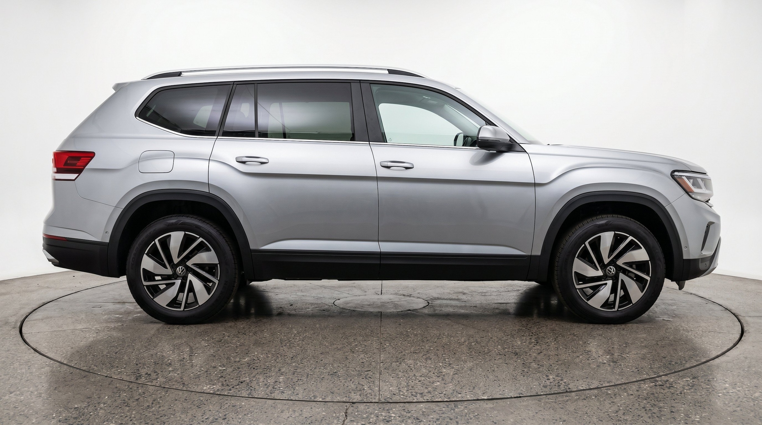 Thumbnail: 2026 Volkswagen Atlas - 11