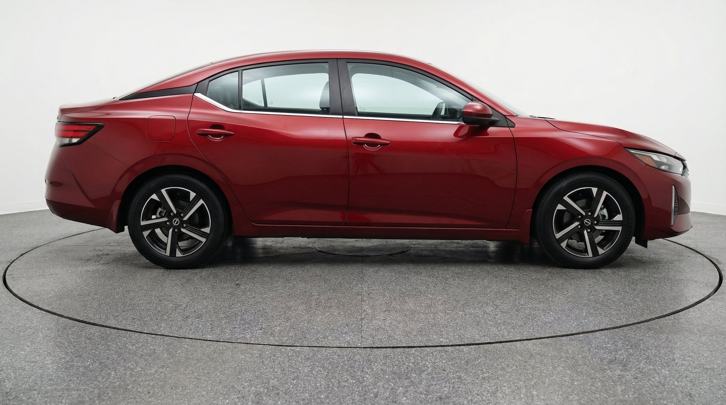 Thumbnail: 2025 Nissan Sentra - 11