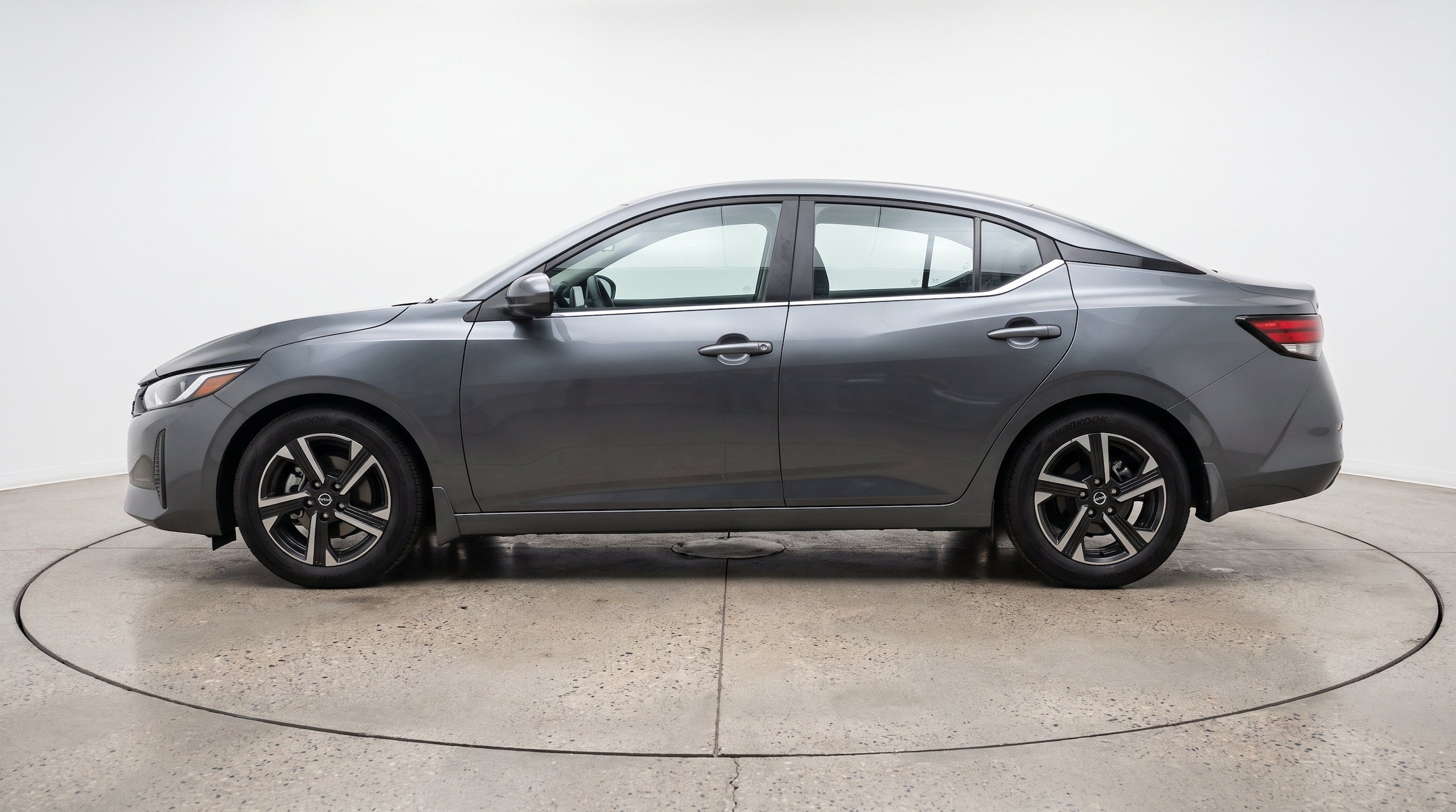 Thumbnail: 2025 Nissan Sentra - 5