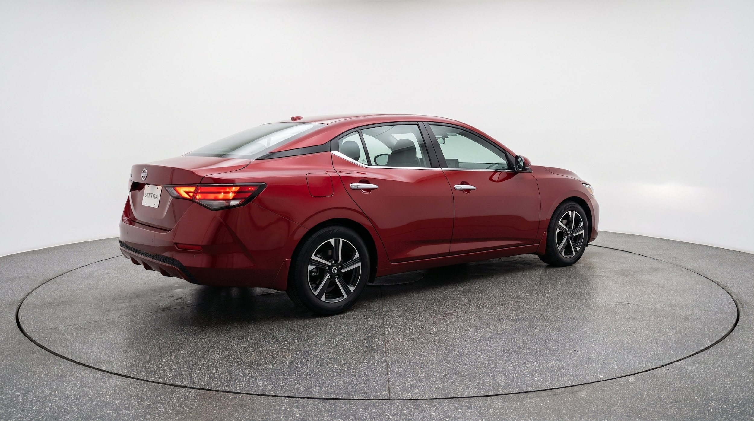 Thumbnail: 2025 Nissan Sentra - 9