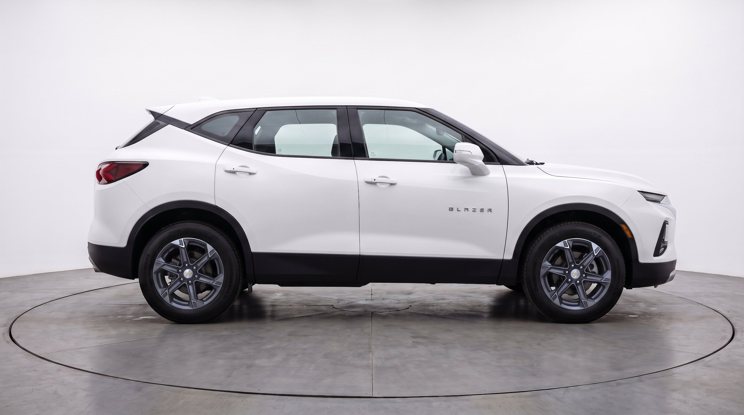 Thumbnail: 2025 Chevrolet Blazer - 10