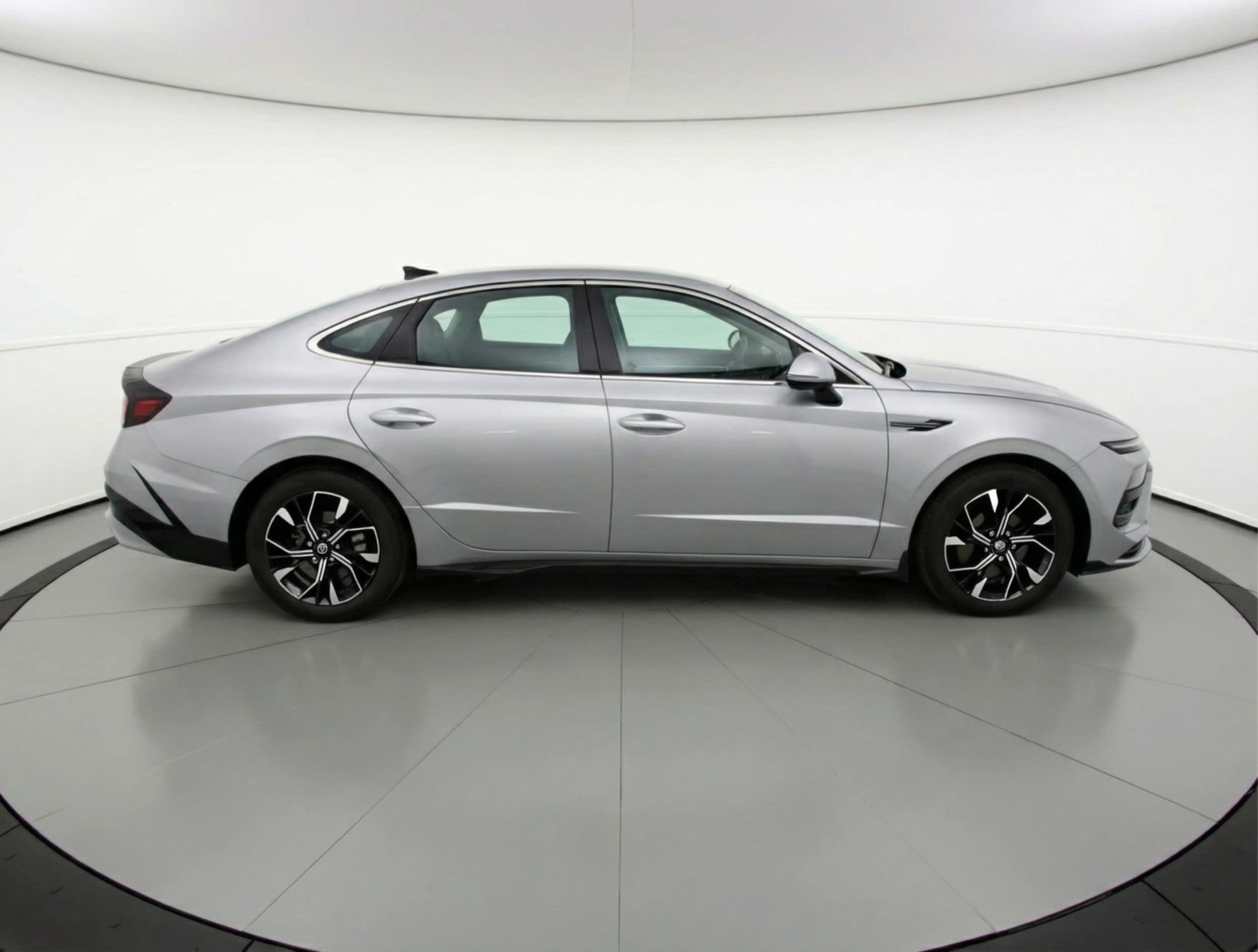 Thumbnail: 2025 Hyundai Sonata - 8