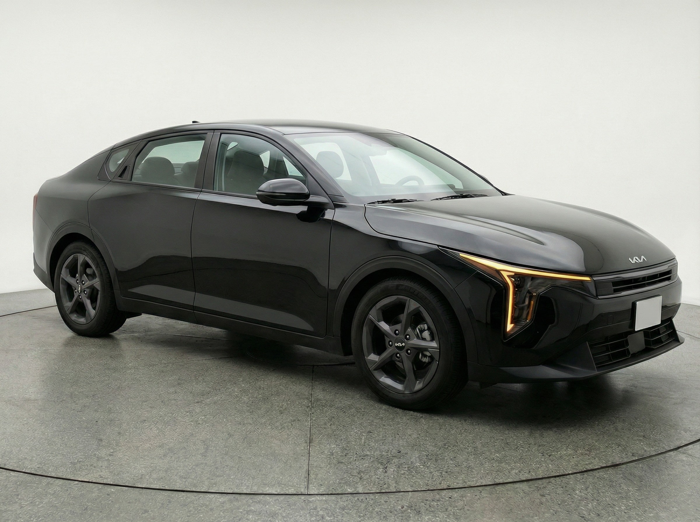 Thumbnail: 2025 Kia K4 - 1
