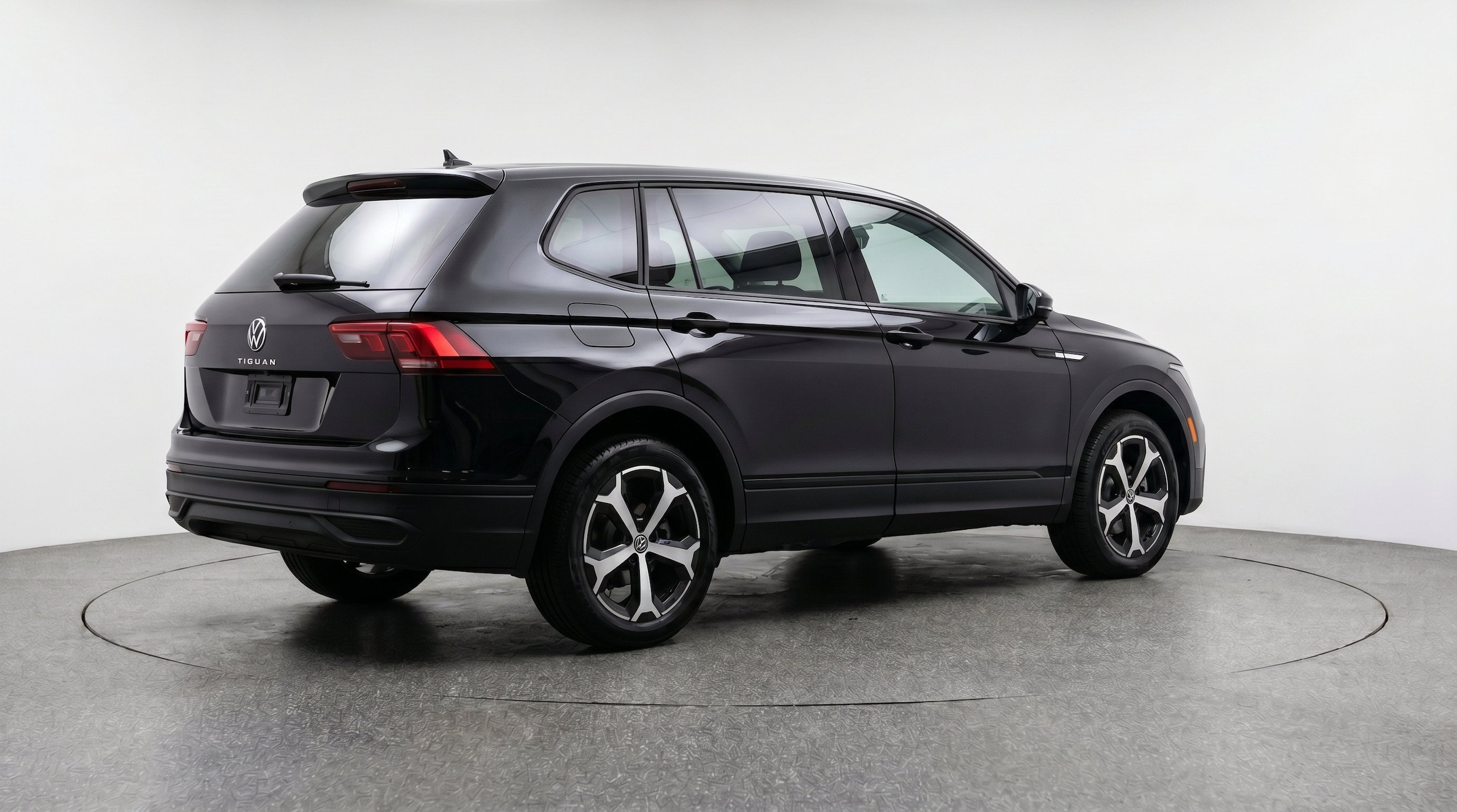 Thumbnail: 2026 Volkswagen Tiguan - 9