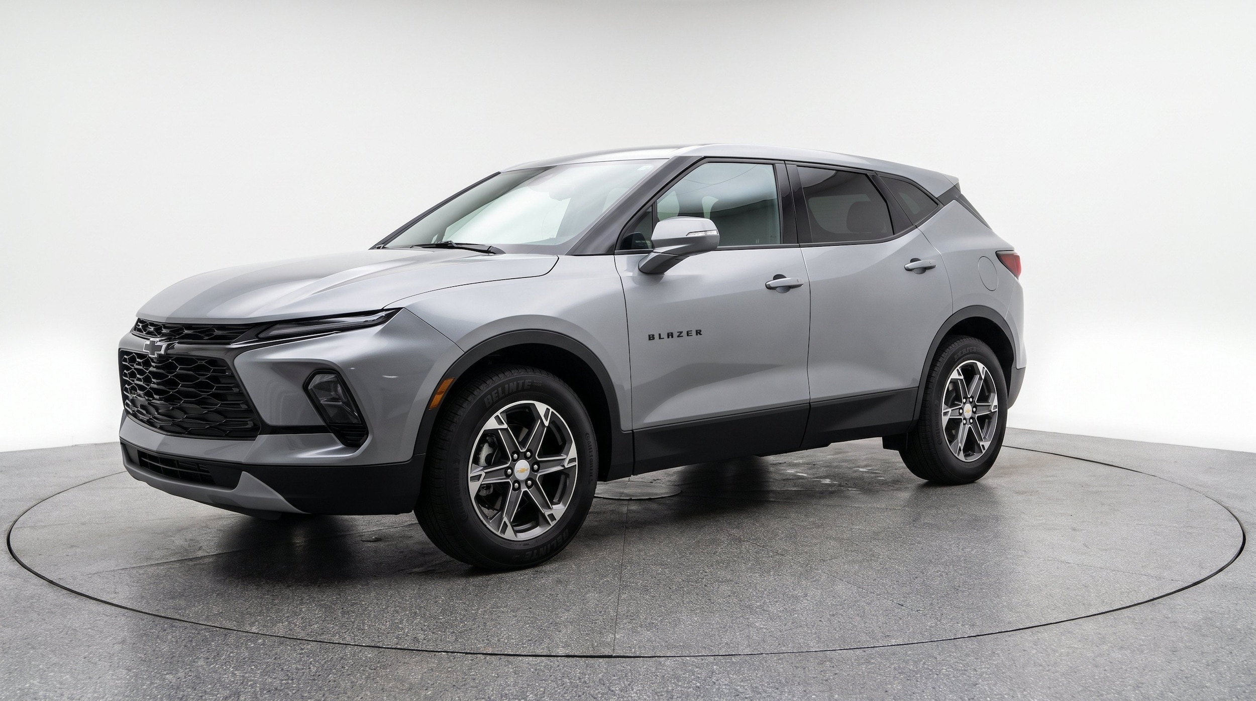 Thumbnail: 2026 Chevrolet Blazer - 3