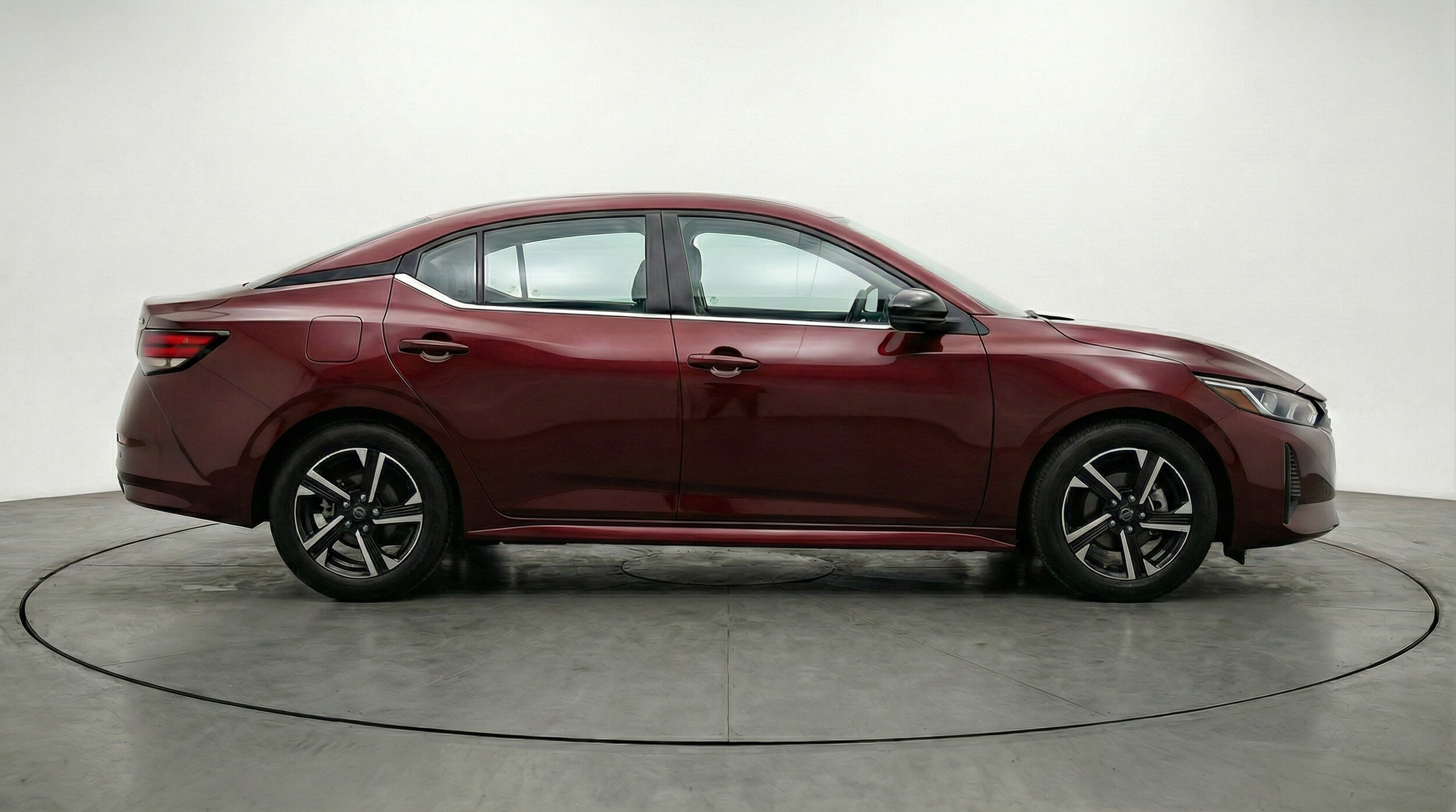 Thumbnail: 2025 Nissan Sentra - 8