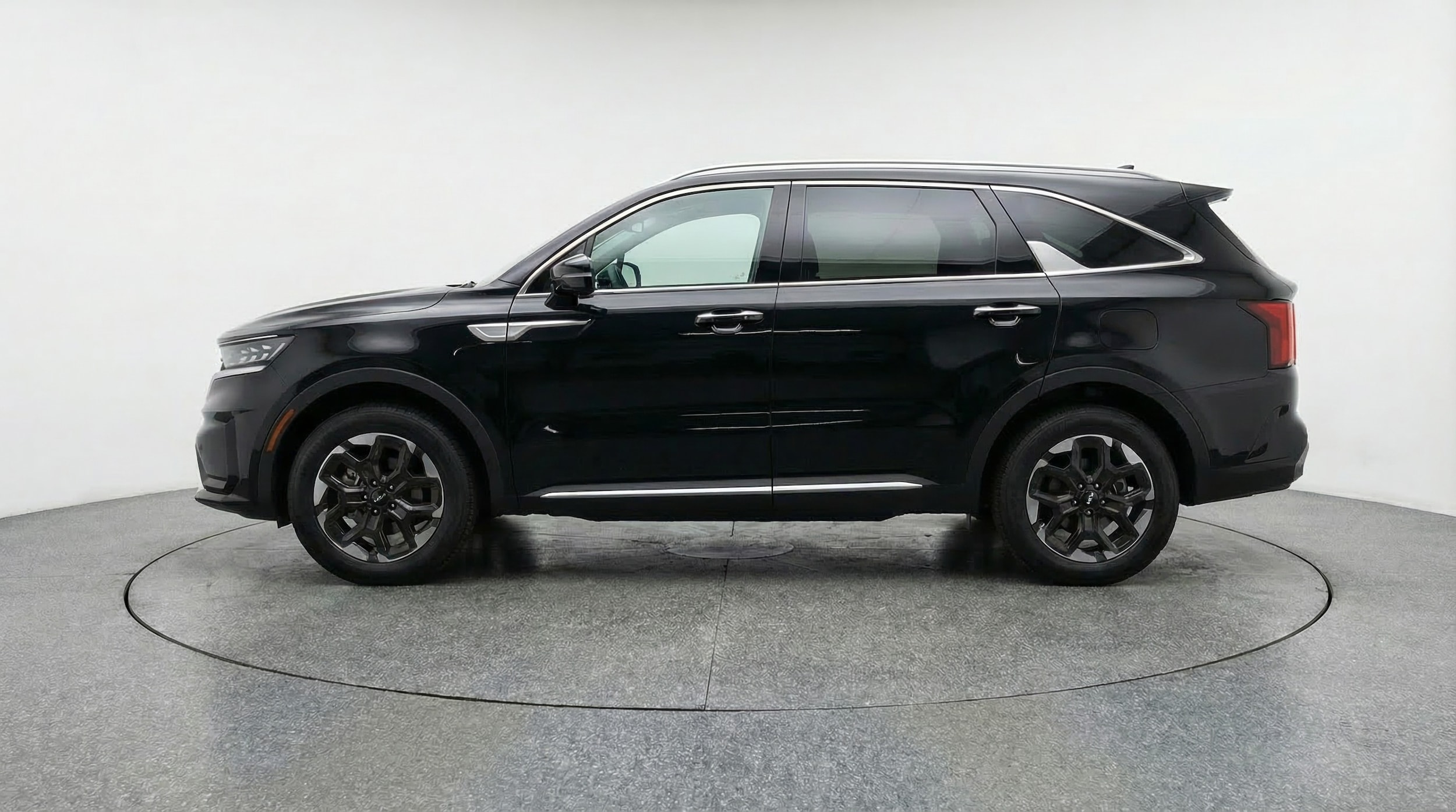 Thumbnail: 2024 Kia Sorento - 4