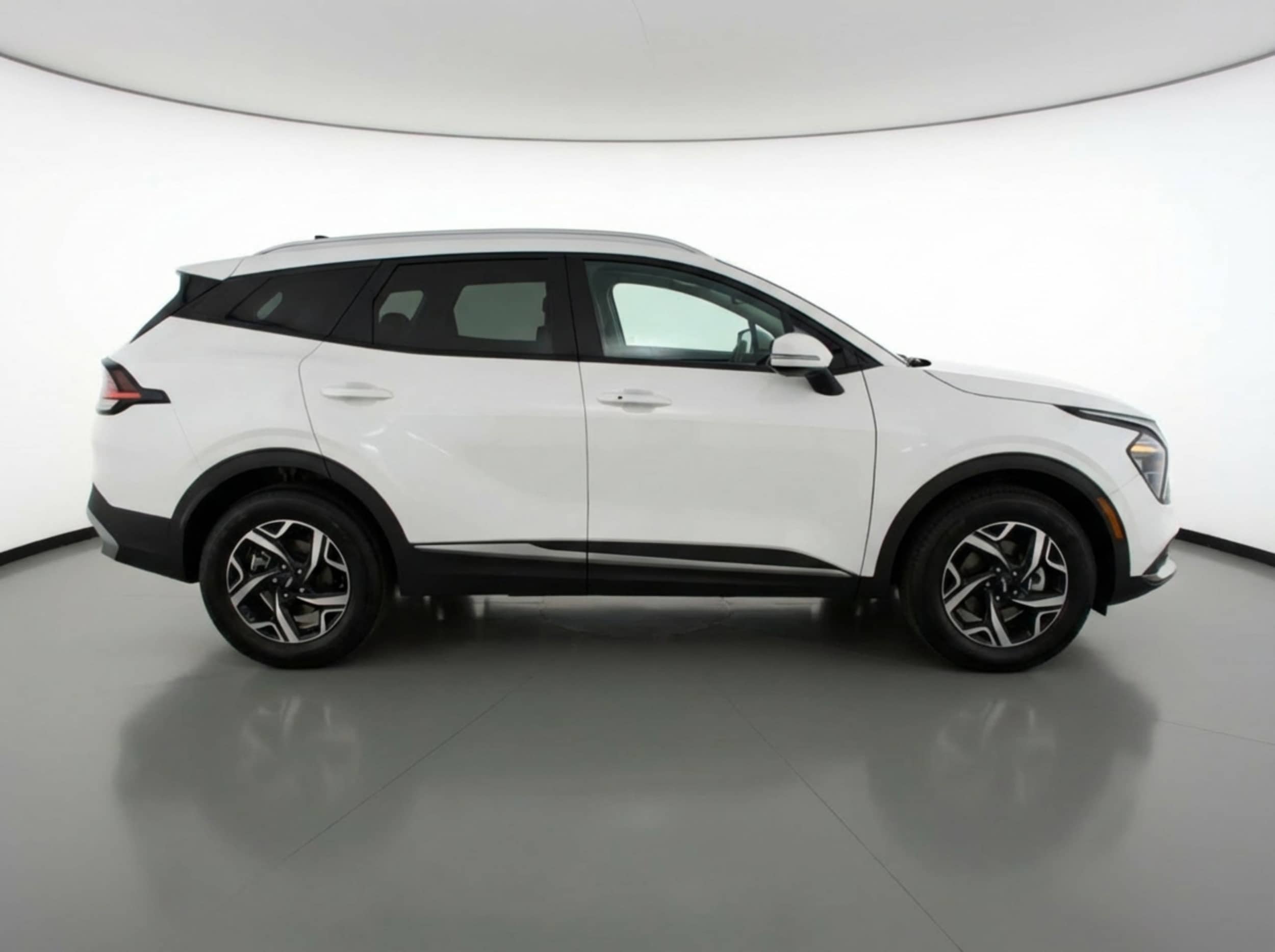 Thumbnail: 2025 Kia Sportage - 8