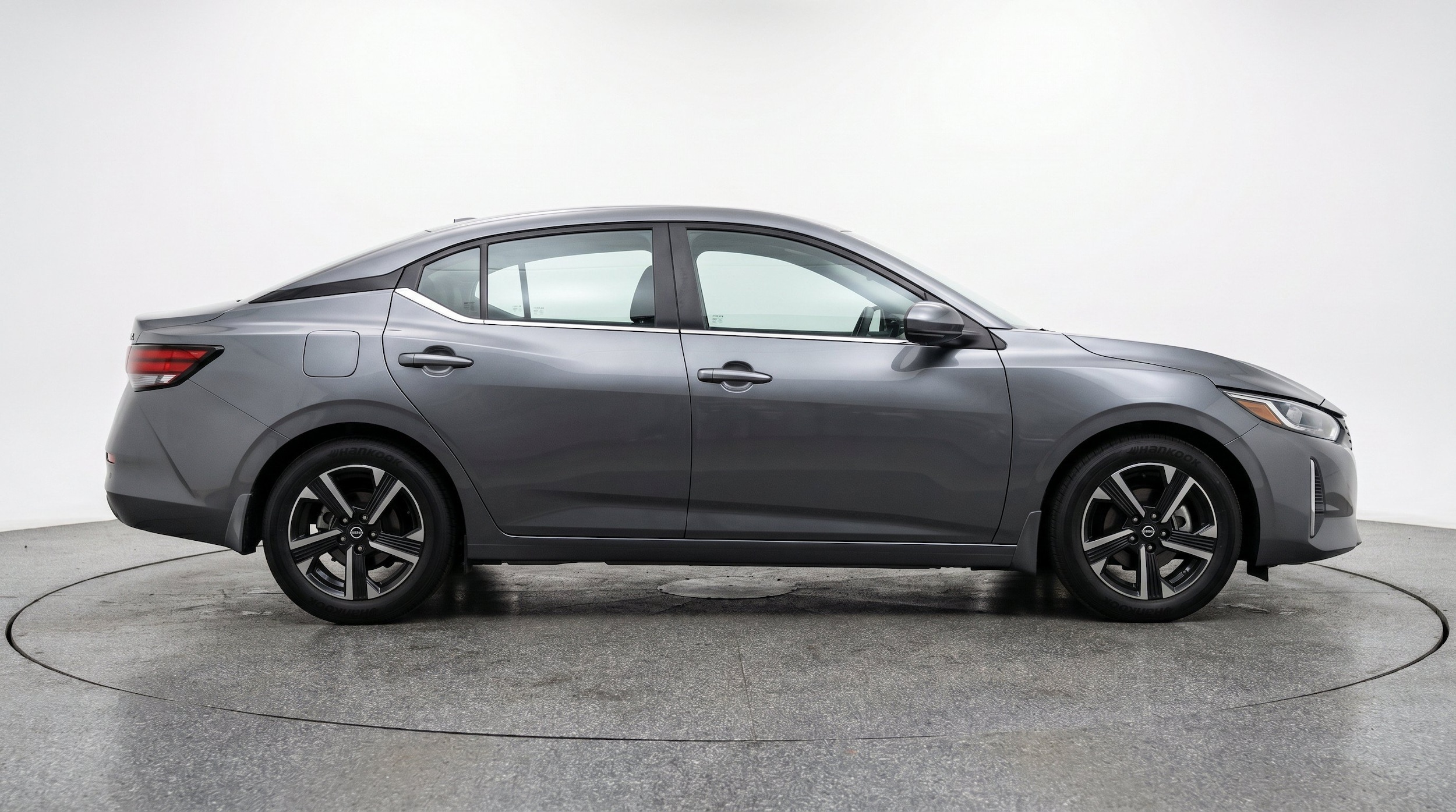 Thumbnail: 2025 Nissan Sentra - 11