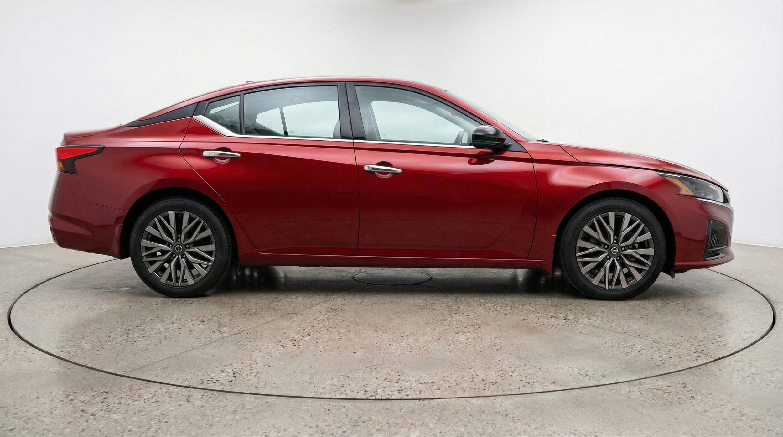 Thumbnail: 2025 Nissan Altima - 8