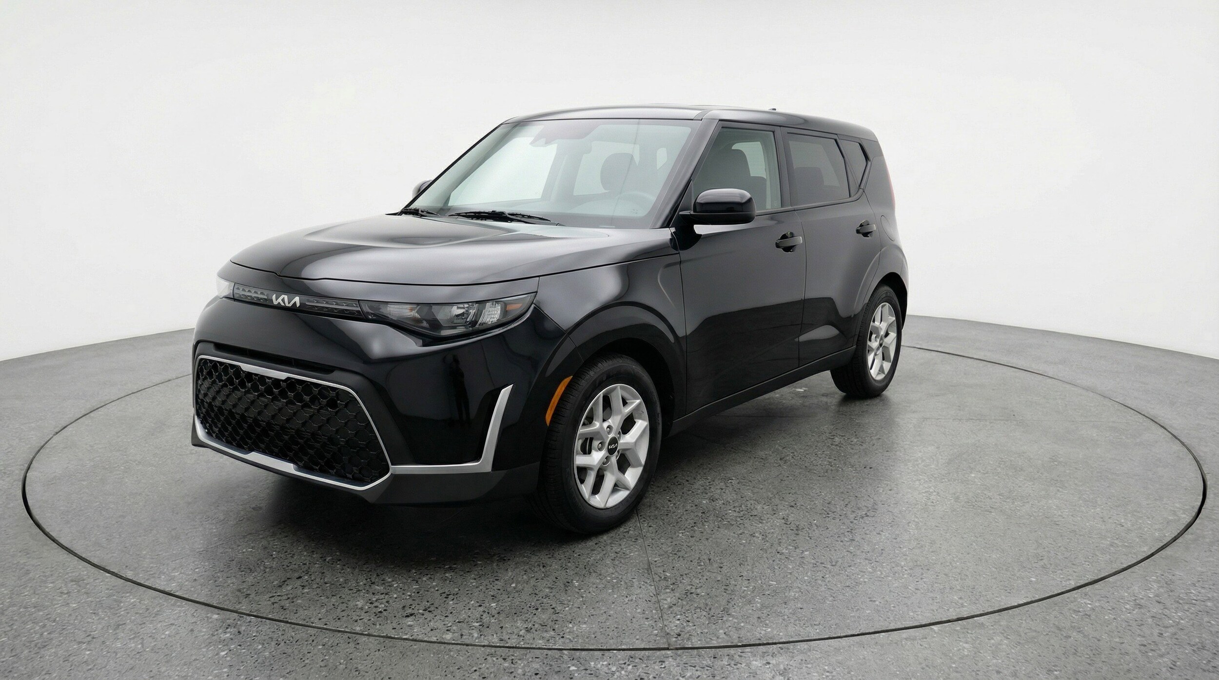 Thumbnail: 2025 Kia Soul - 3