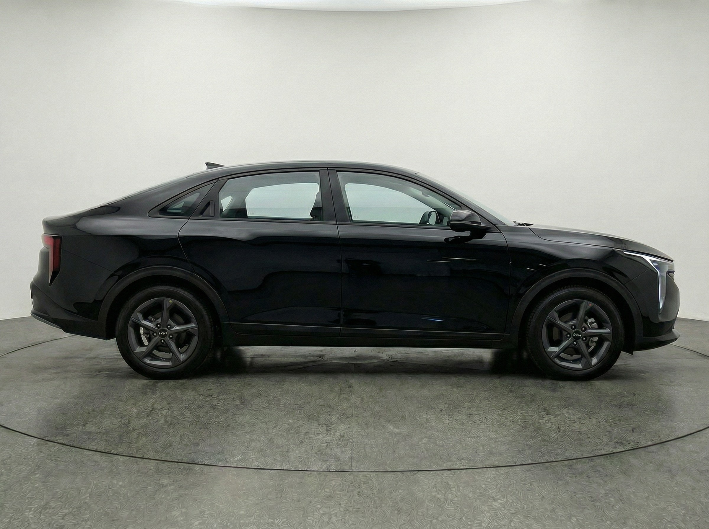 Thumbnail: 2025 Kia K4 - 8