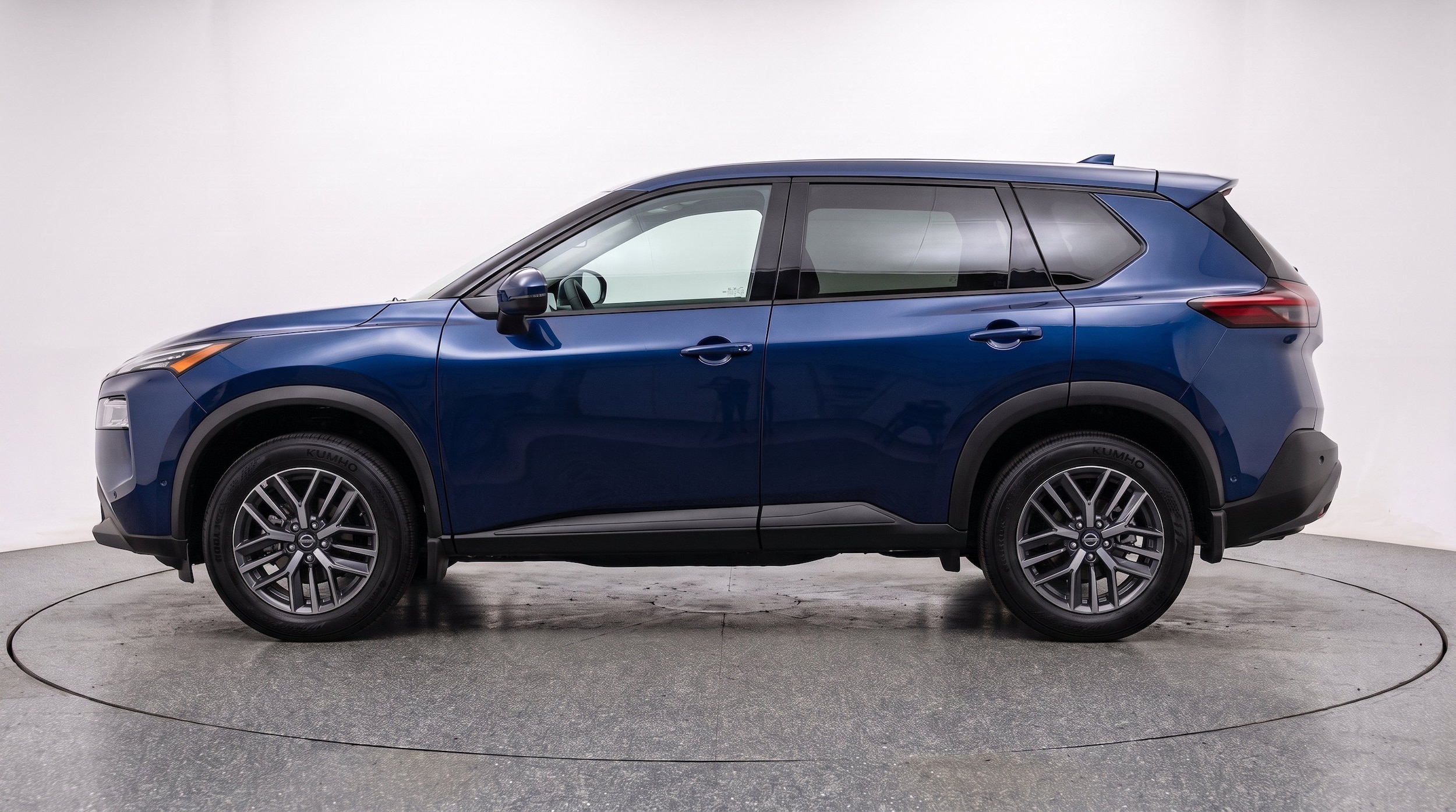 Thumbnail: 2026 Nissan Rogue - 5