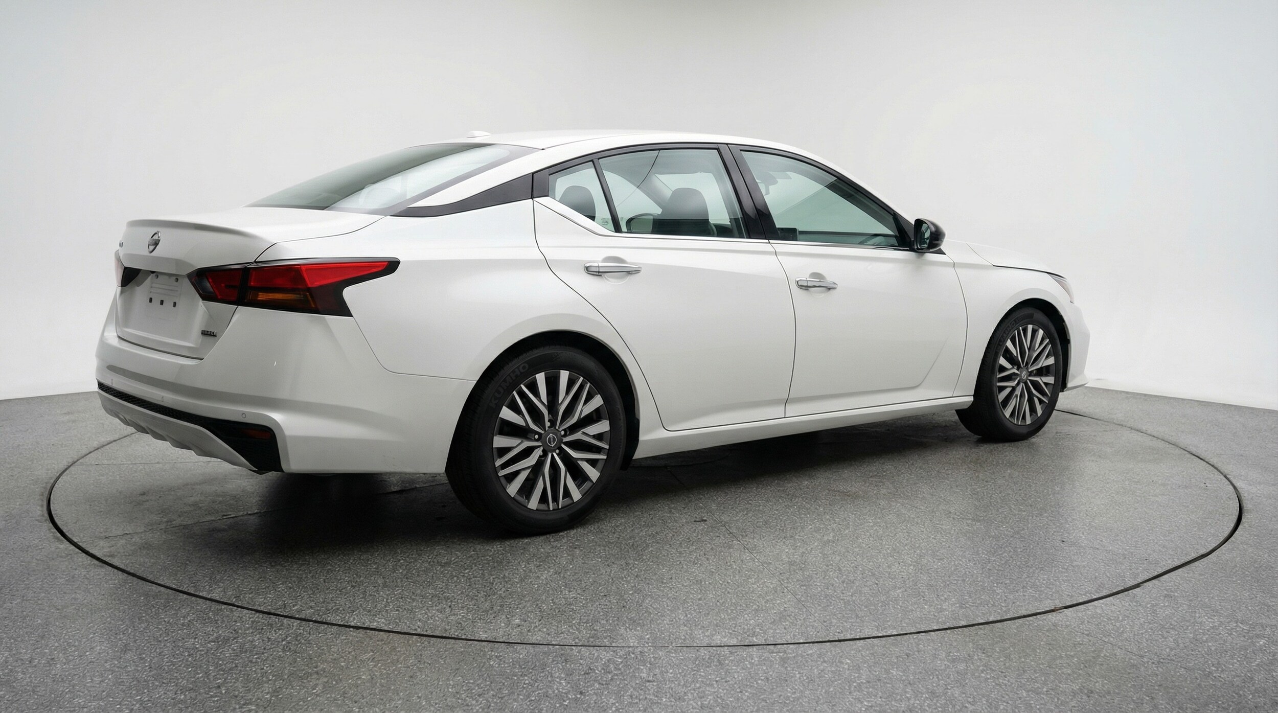 Thumbnail: 2025 Nissan Altima - 7