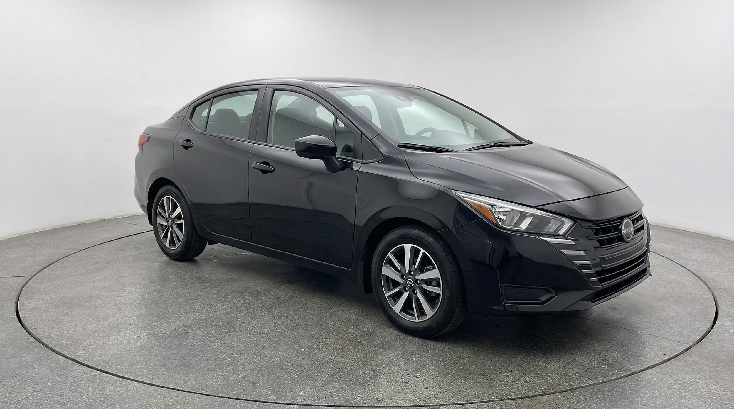 2025 Nissan Versa Sedan SV