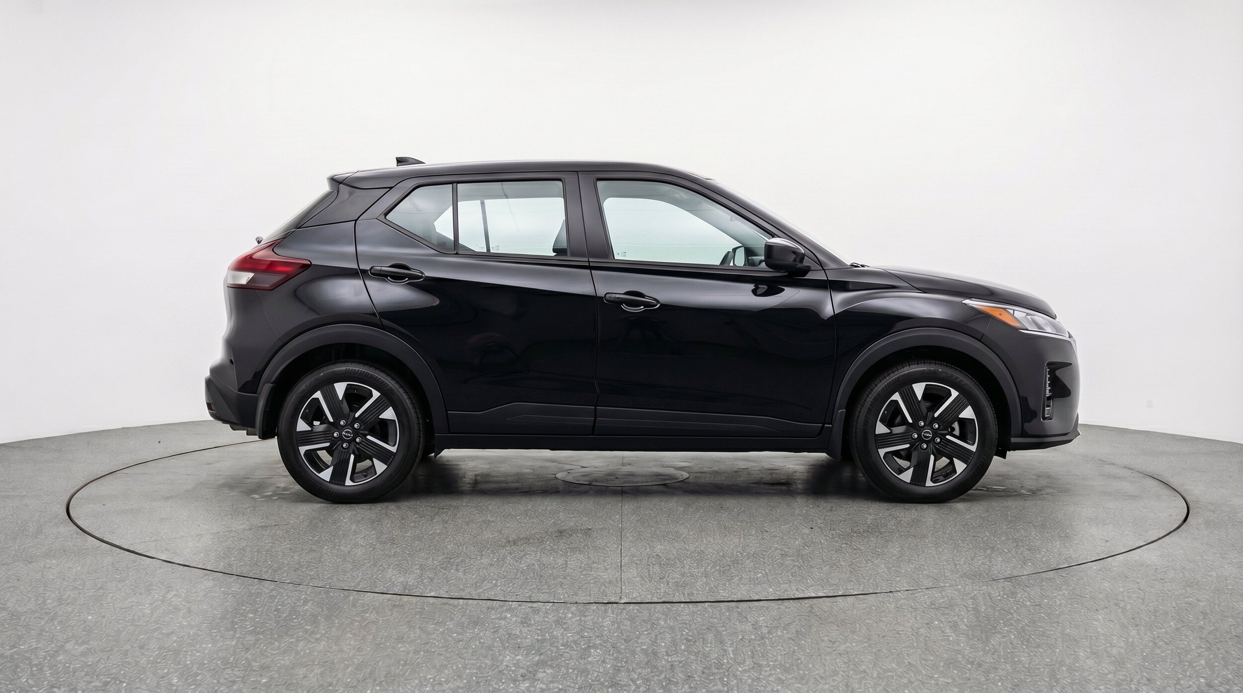 Thumbnail: 2026 Nissan Kicks - 11